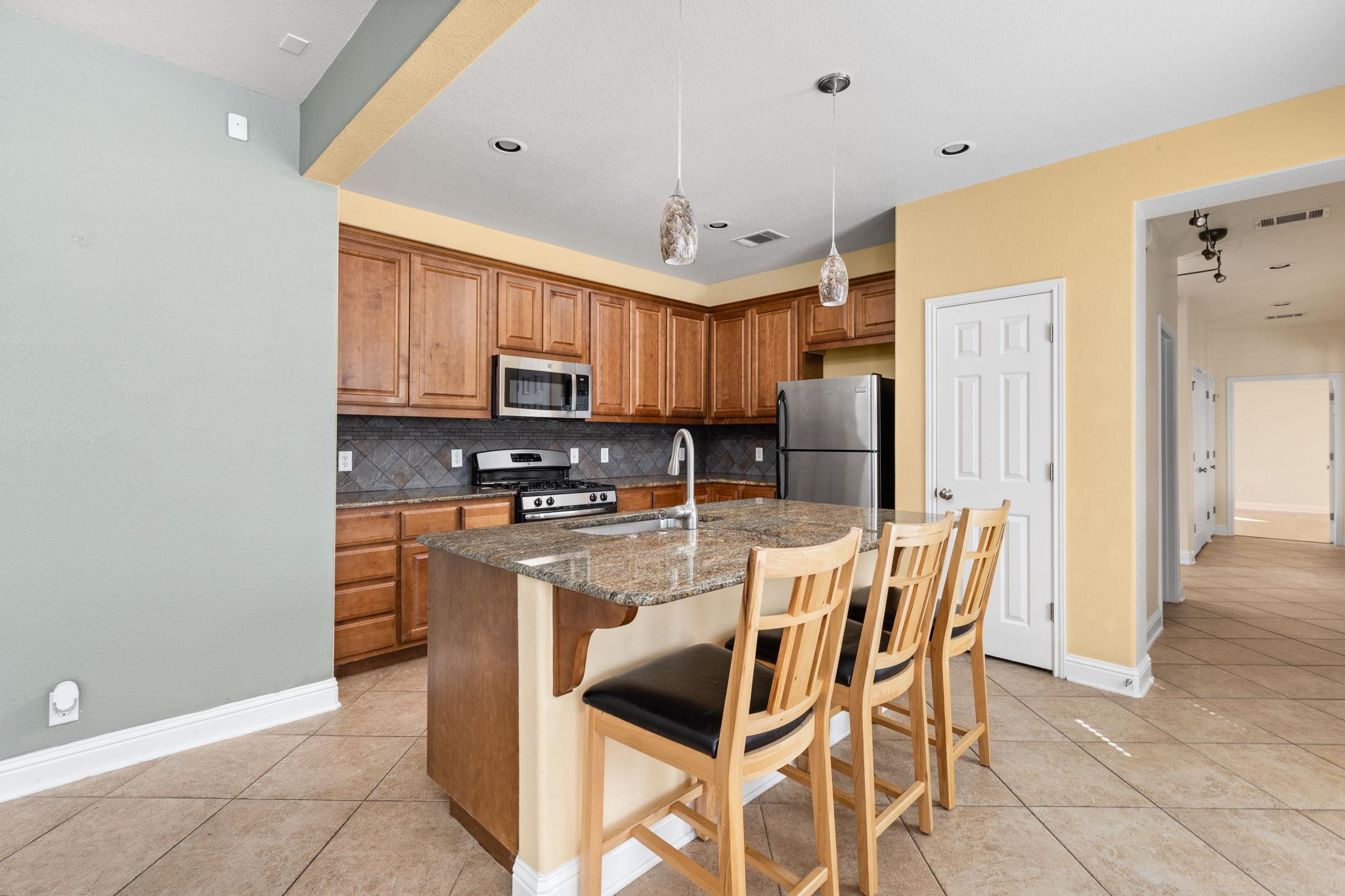 7109 Via Correto DR, Austin