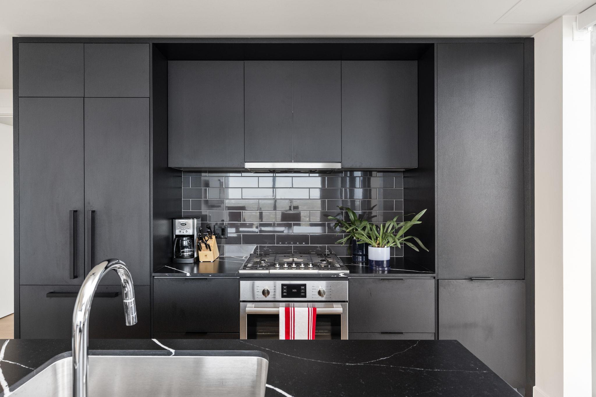 44 East Ave # 2907