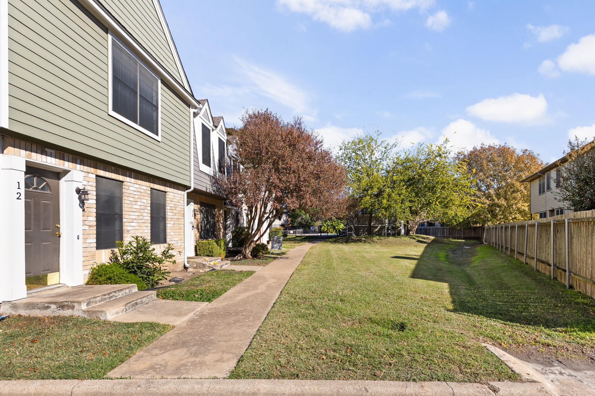 12325 Los Indios TRL # 12