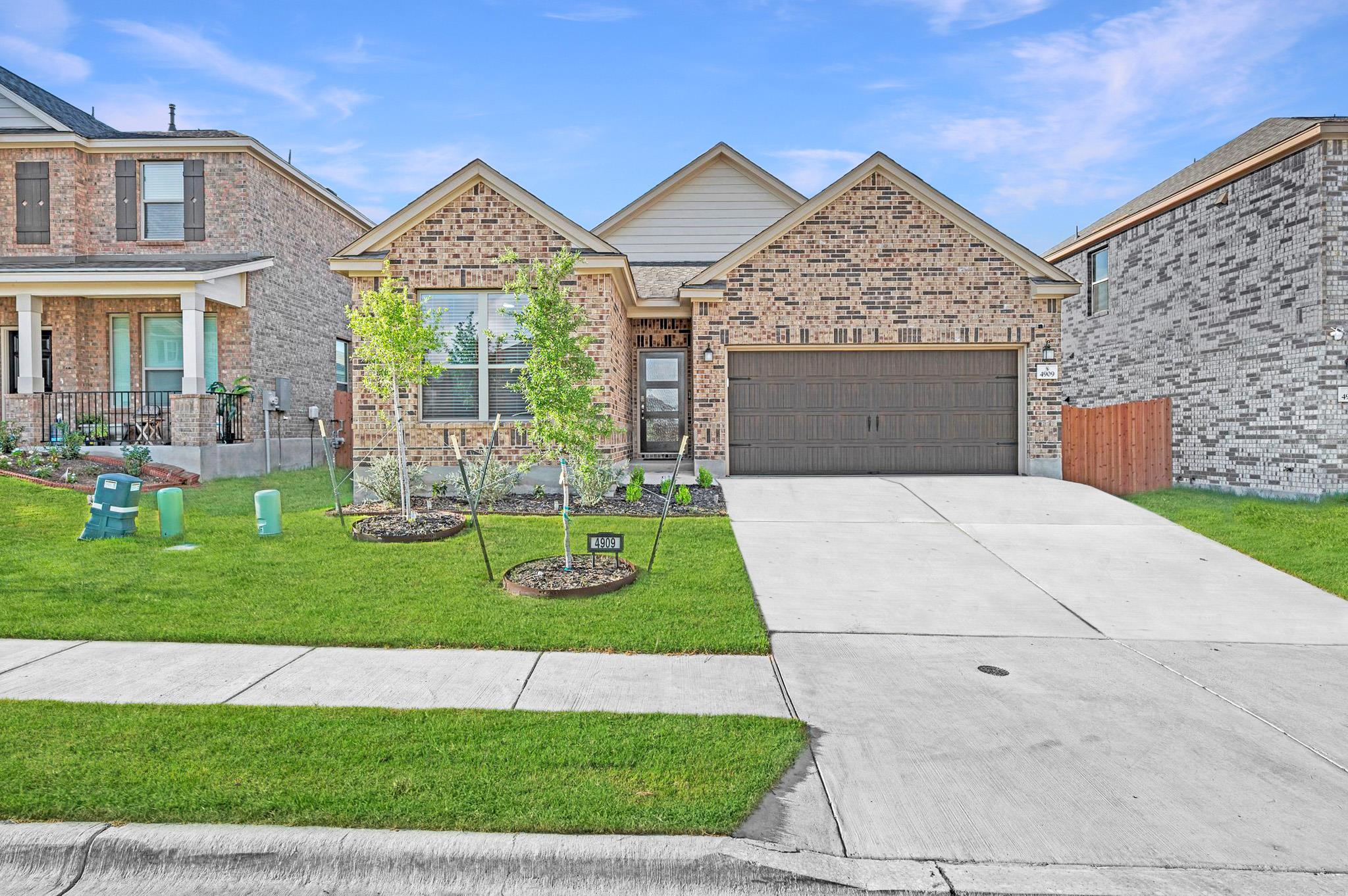 4909 Teverola DR