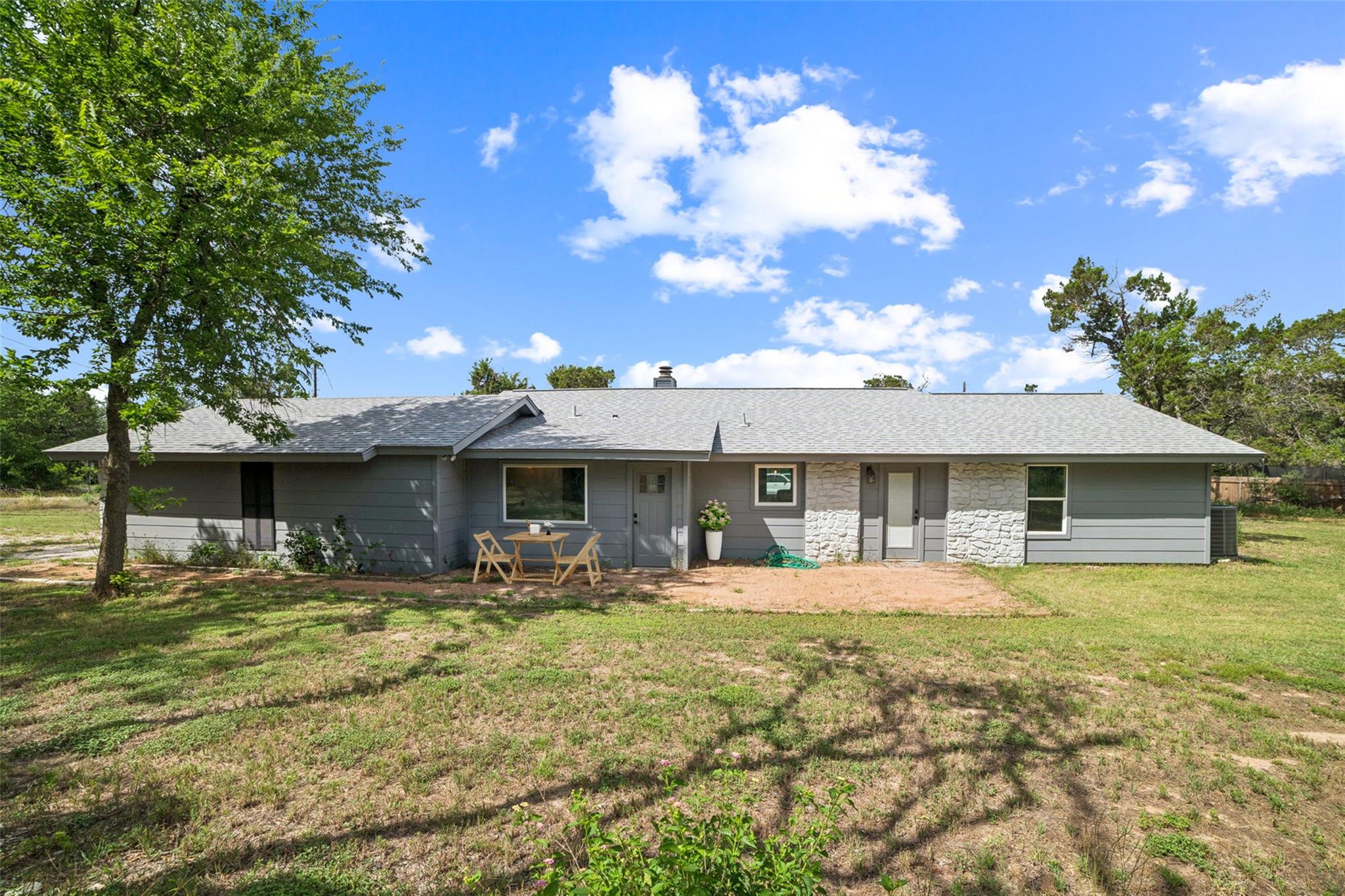 9600 Claxton DR