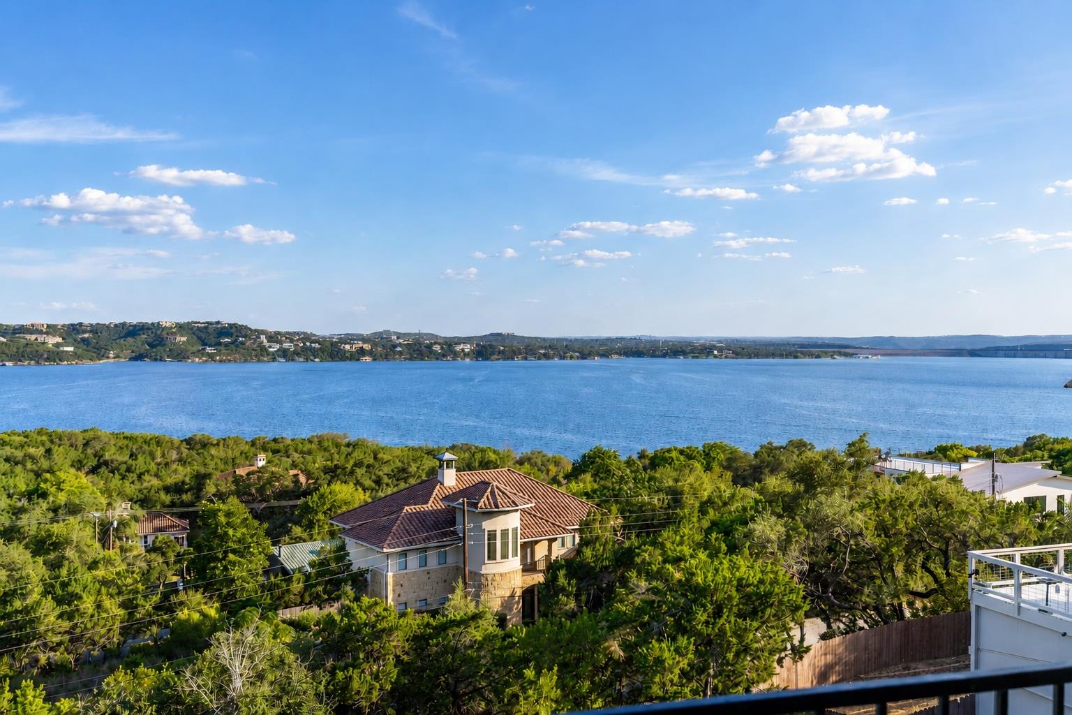 13805 Skyline DR