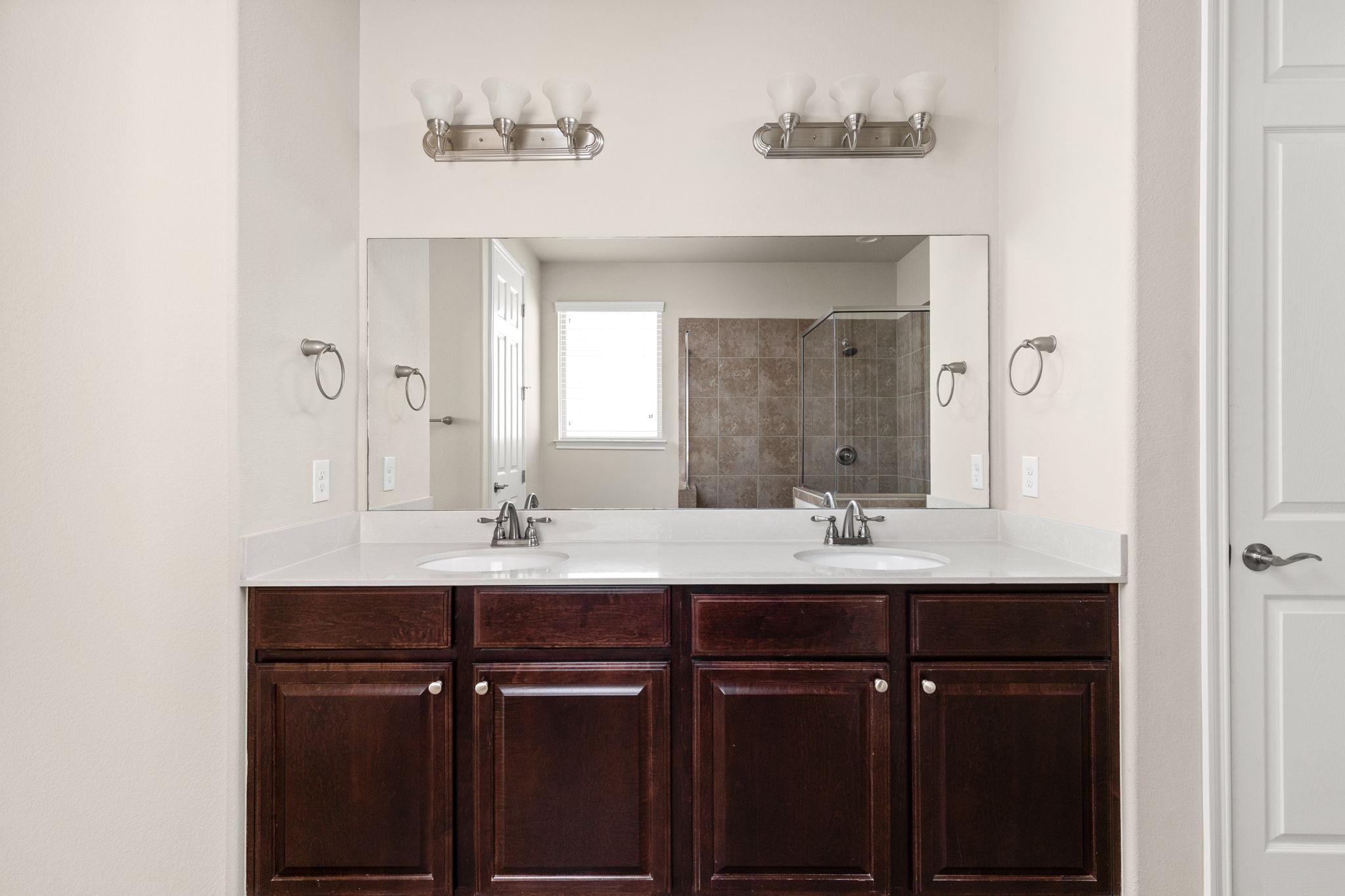 15513 Cinca Terra DR