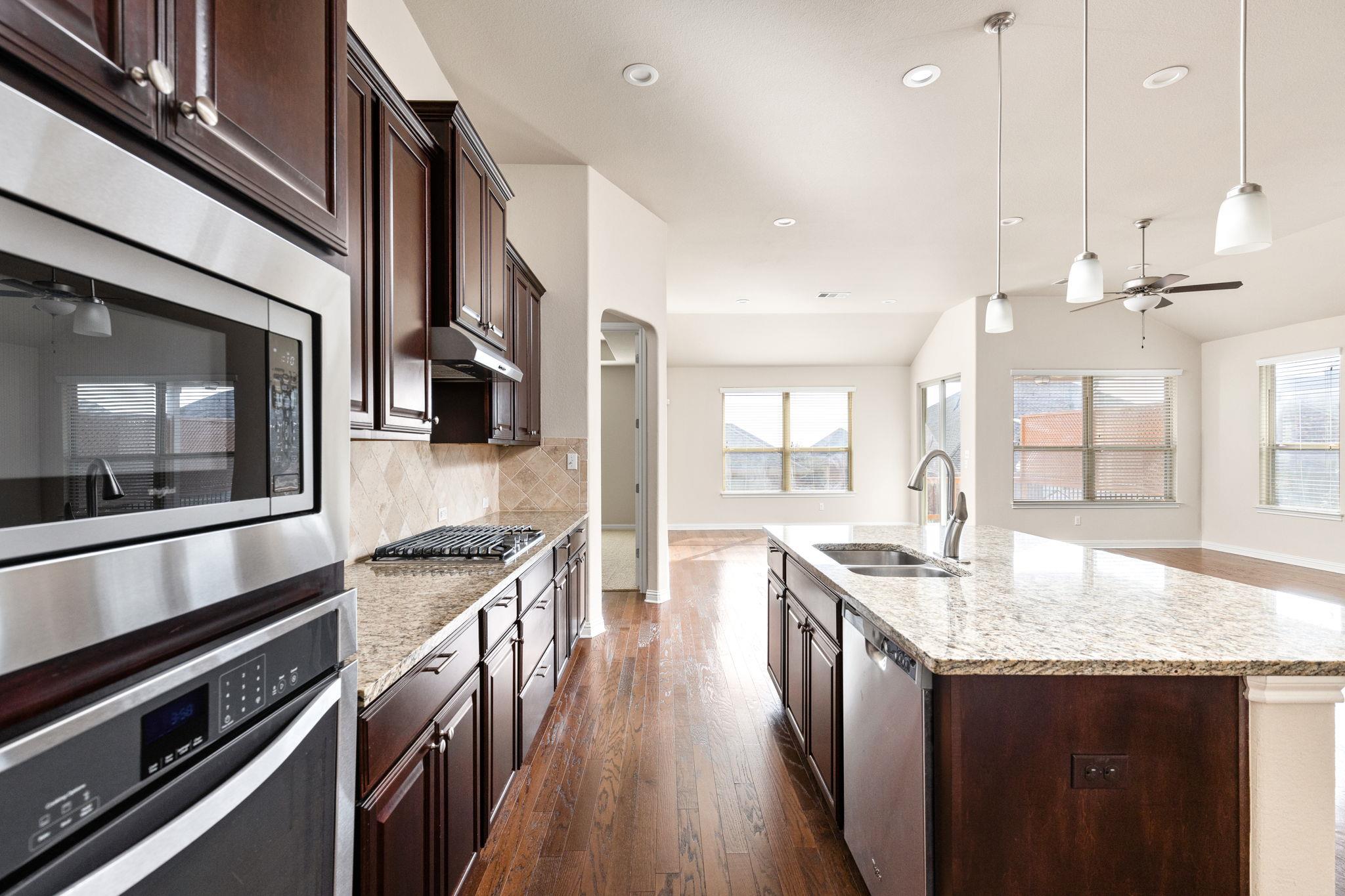 15513 Cinca Terra DR