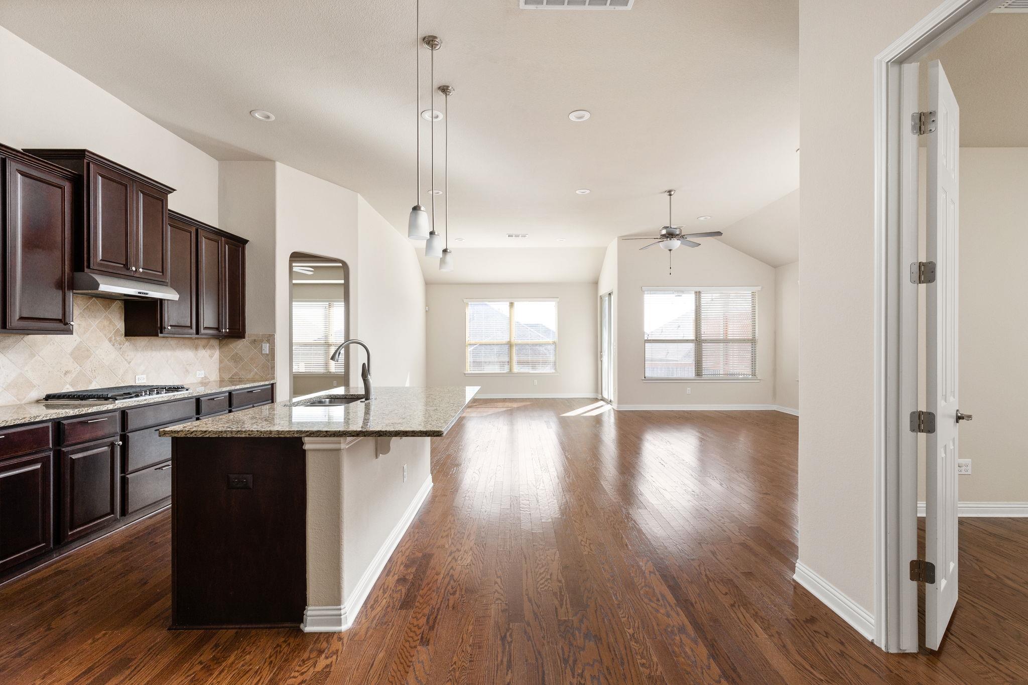 15513 Cinca Terra DR