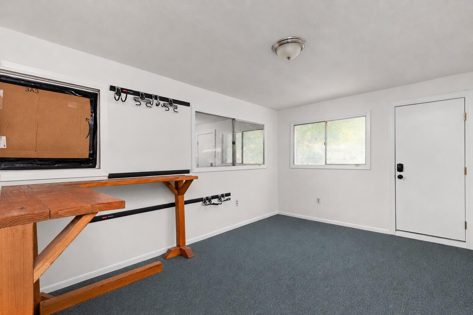 1105 Alegria RD