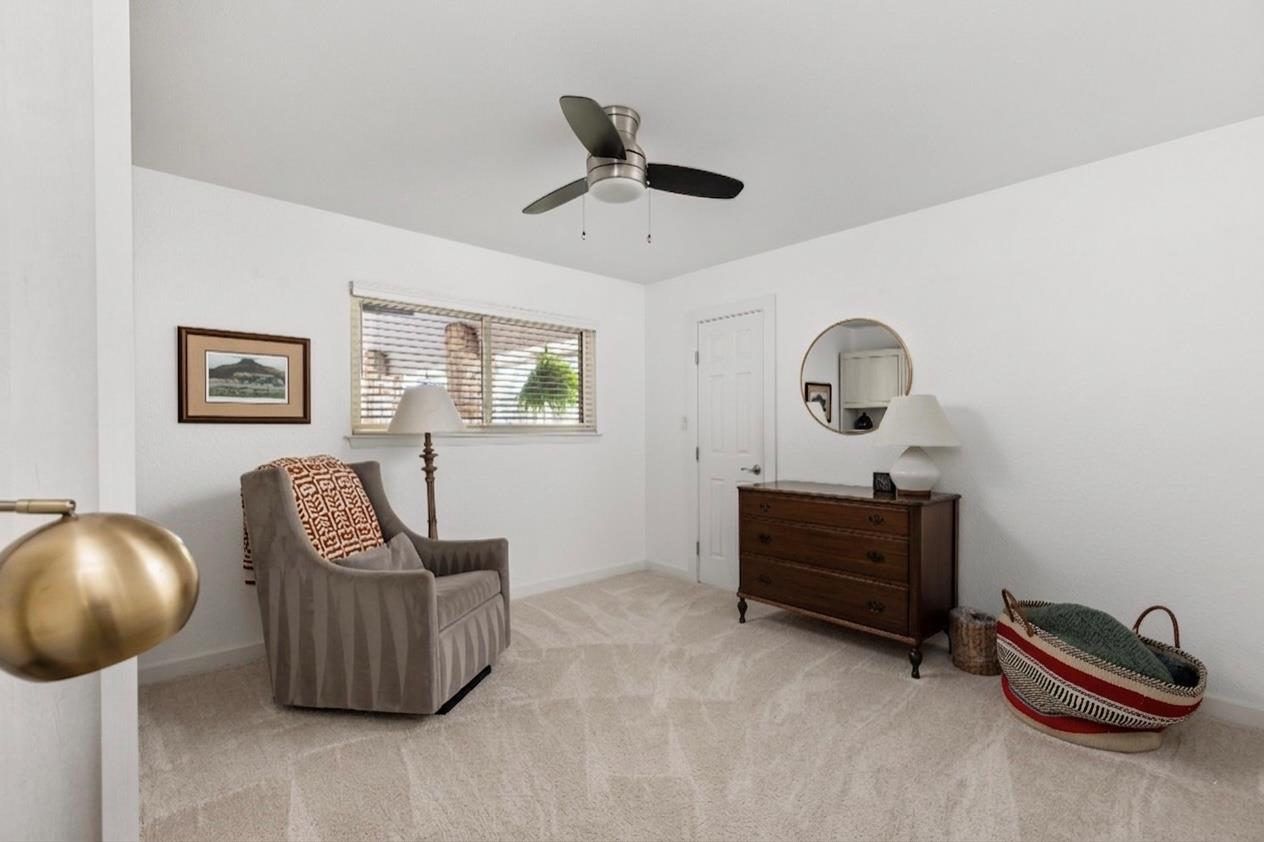 10405 Mourning Dove Dr