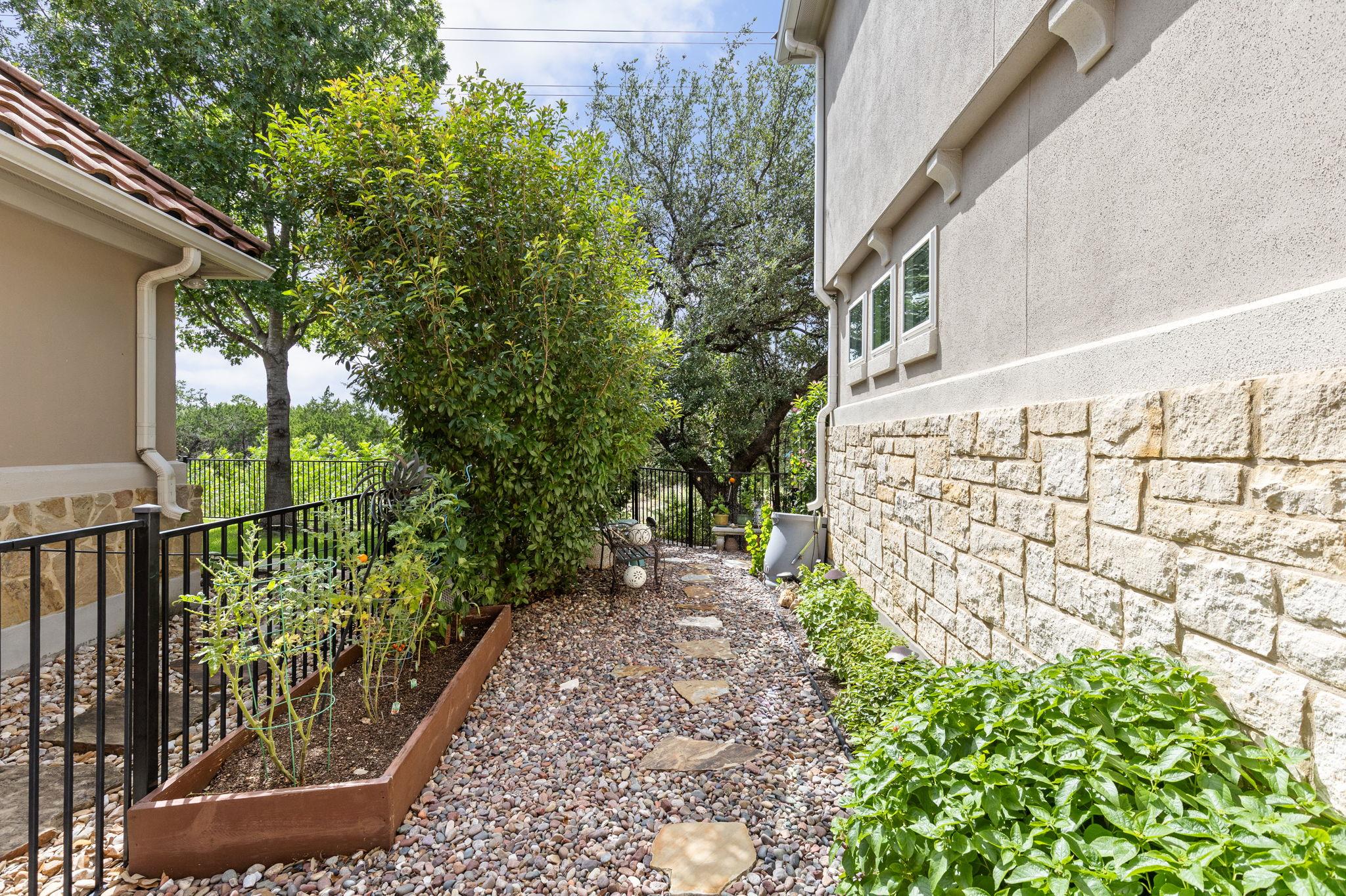 11912 Mira Vista WAY Unit: VH28