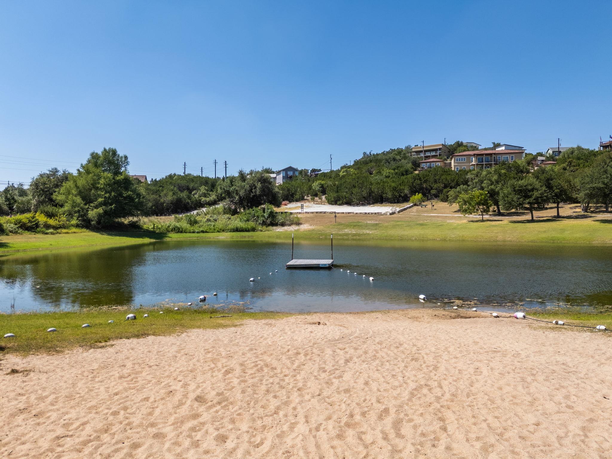 204 Deer Creek CIR
