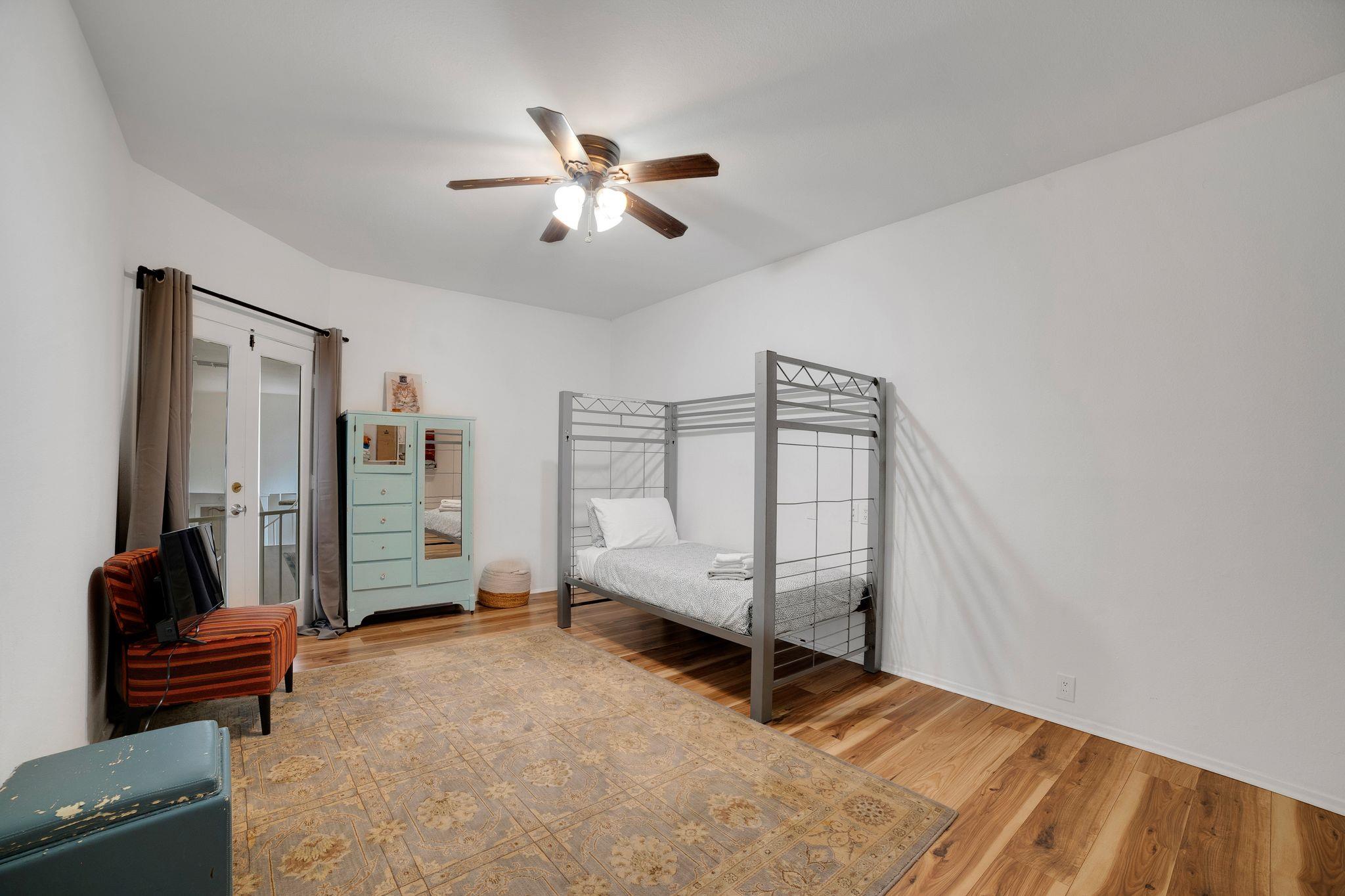 1 Crystal Springs Court CT # H