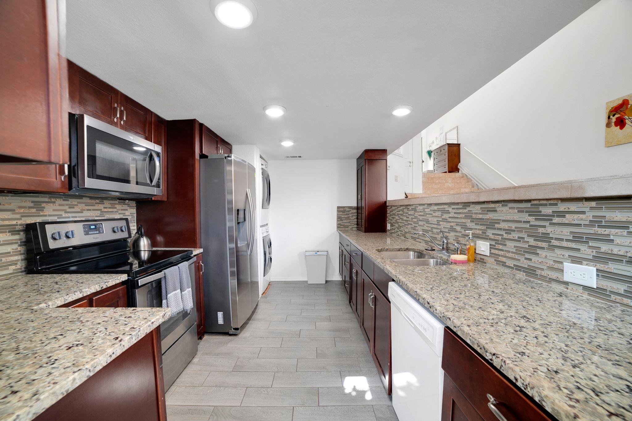 1 Crystal Springs Court CT # H