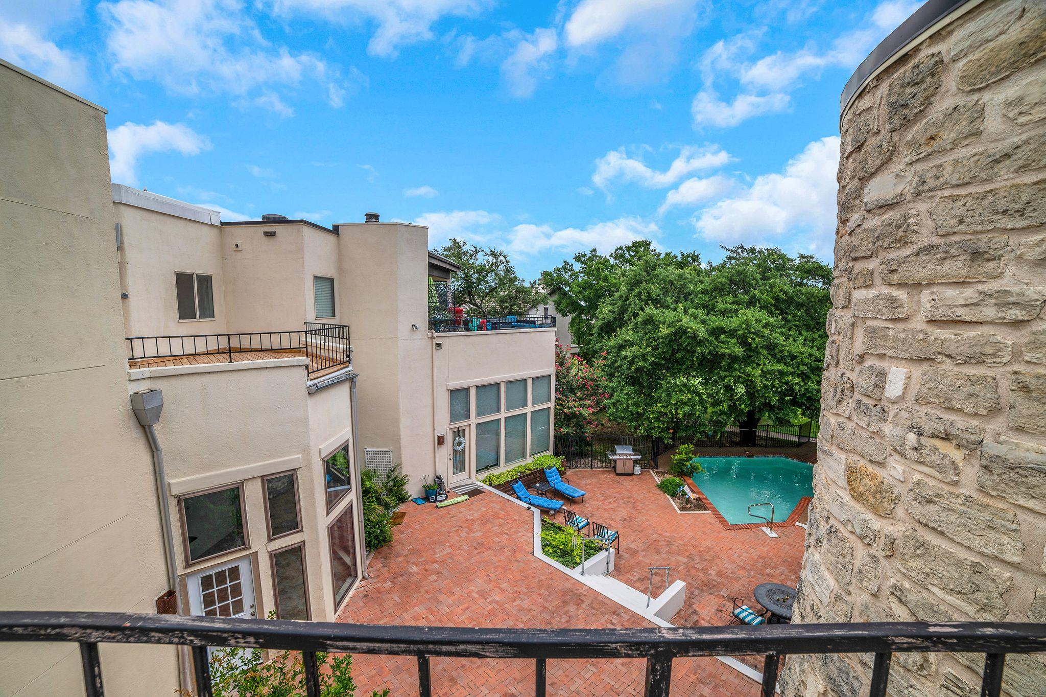 1 Crystal Springs Court CT # H