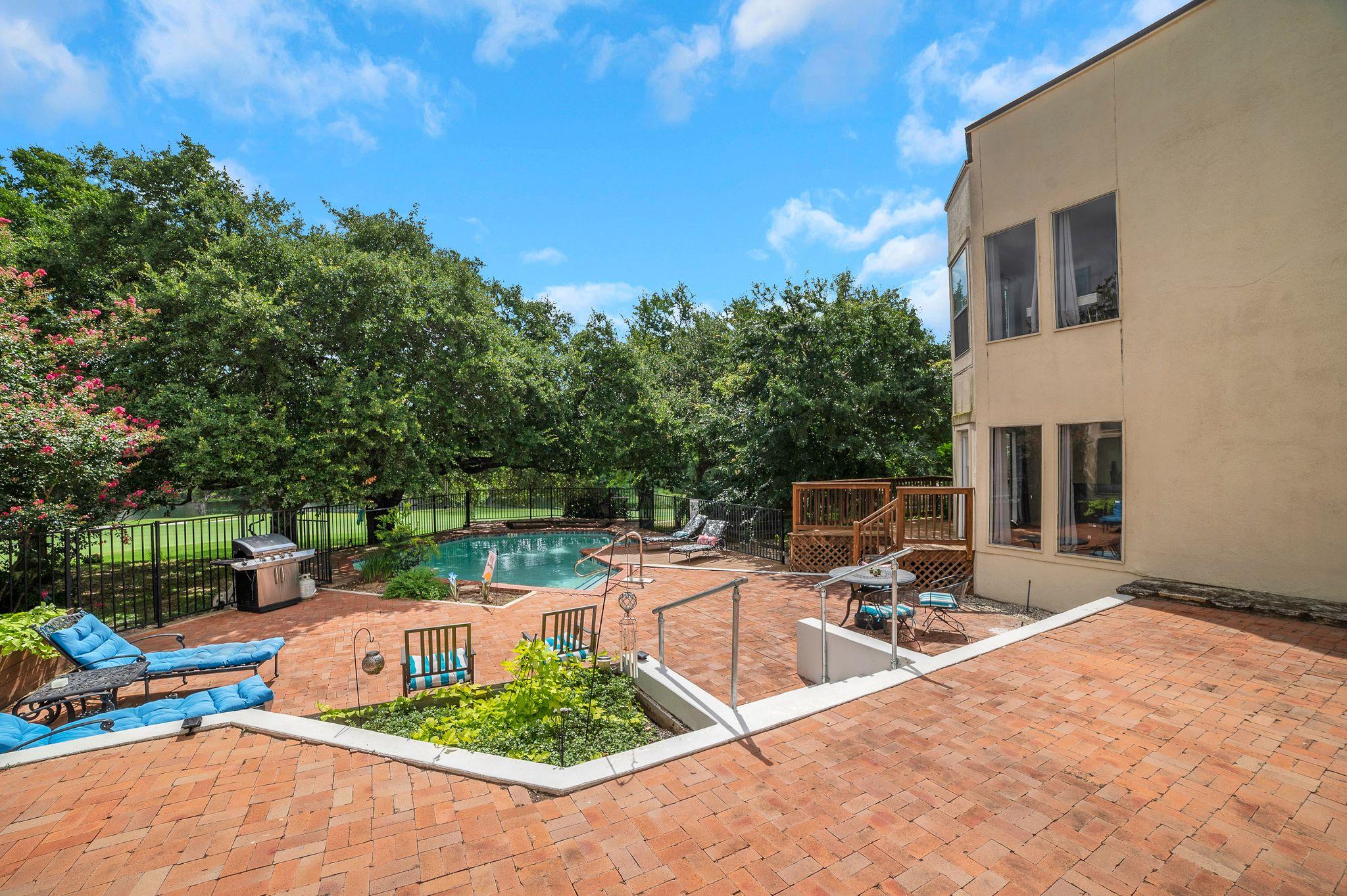 1 Crystal Springs Court CT # H