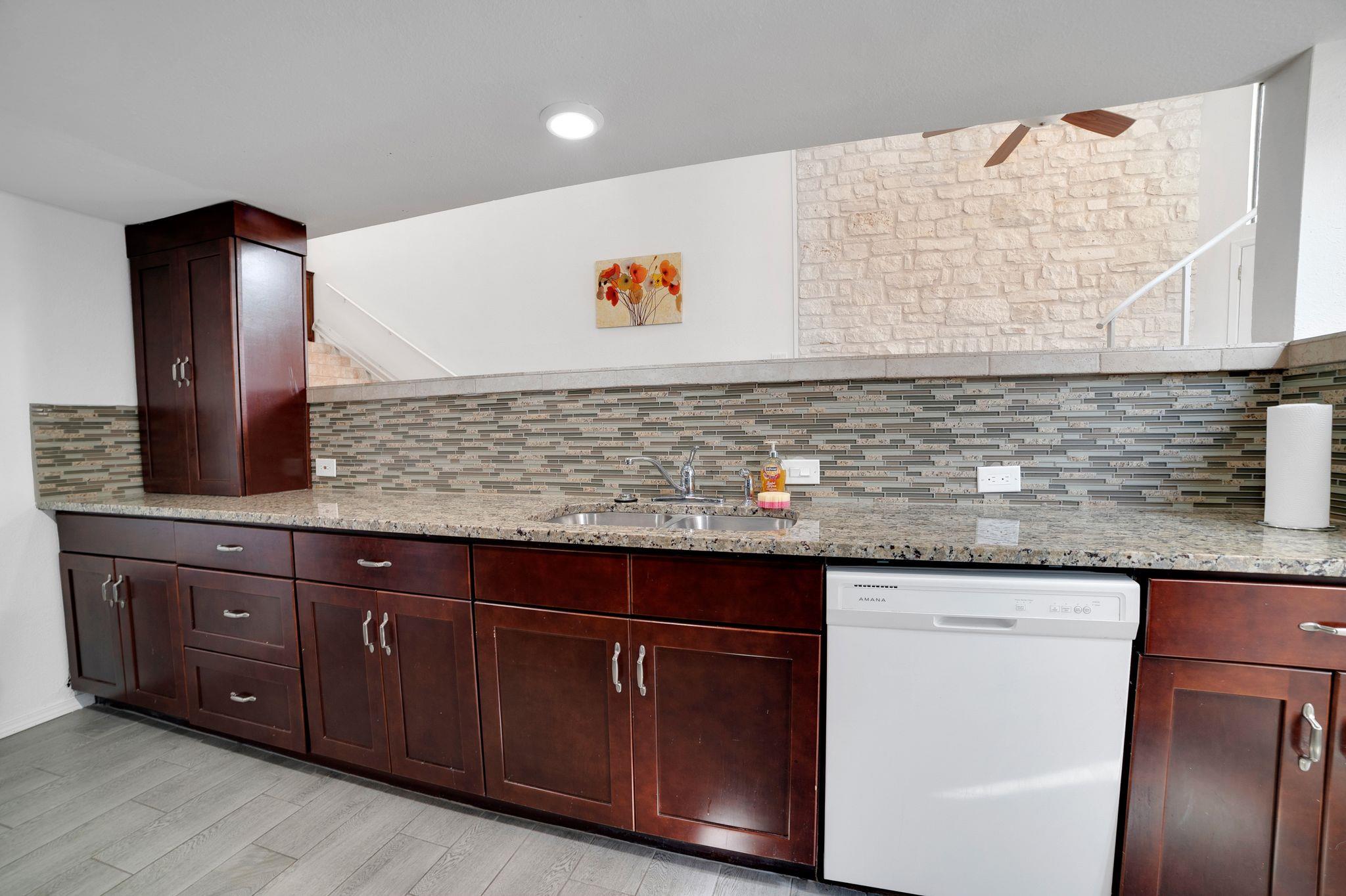 1 Crystal Springs Court CT # H