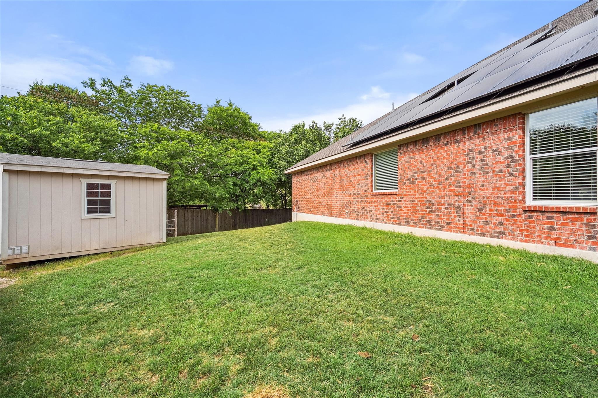 1124 Dyer Creek PL