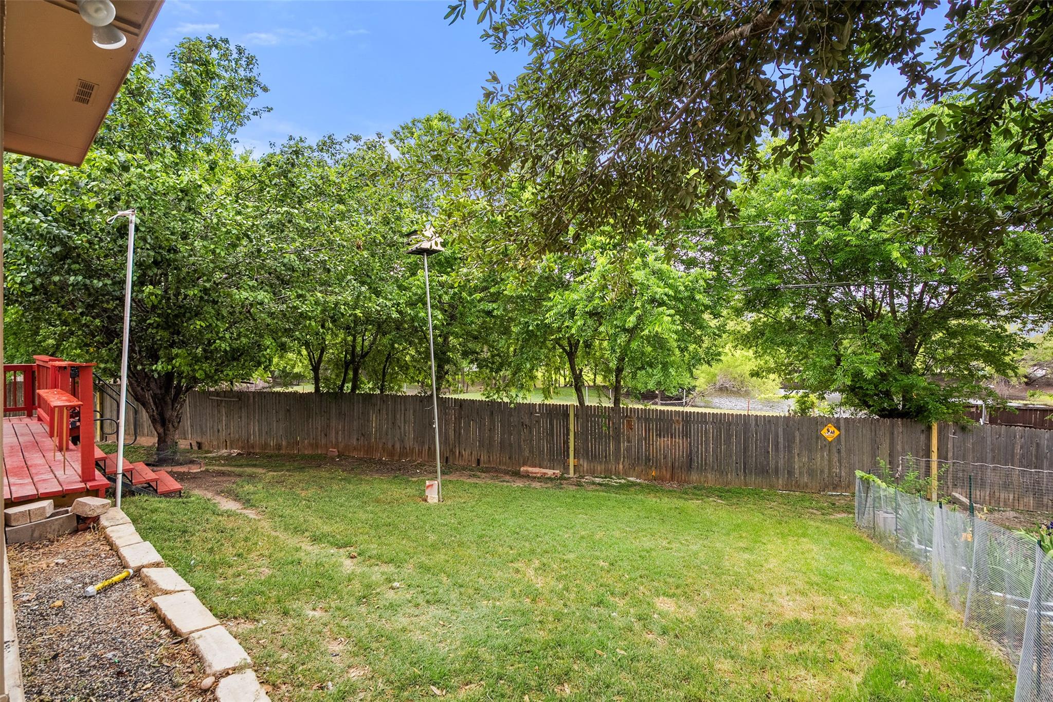 1124 Dyer Creek PL