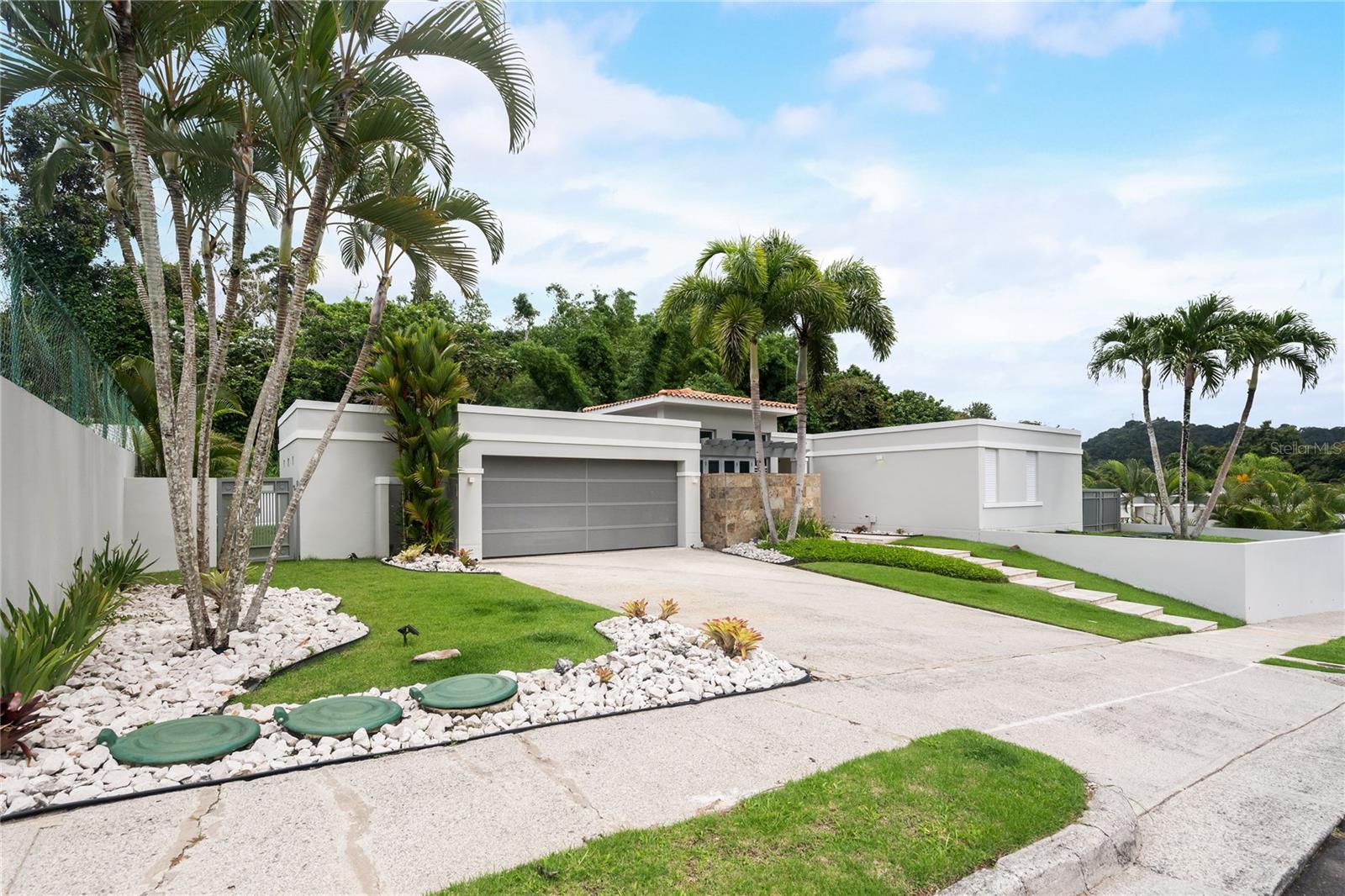 4TH ST. VILLA MERCEDES II #F5