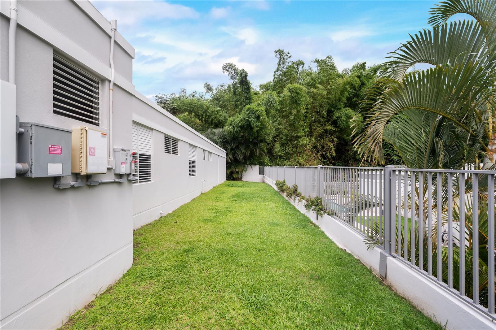4TH ST. VILLA MERCEDES II #F5