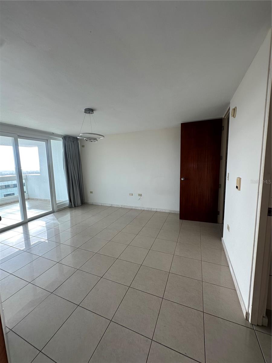 2008 COLISEUM TOWER COND. #2008