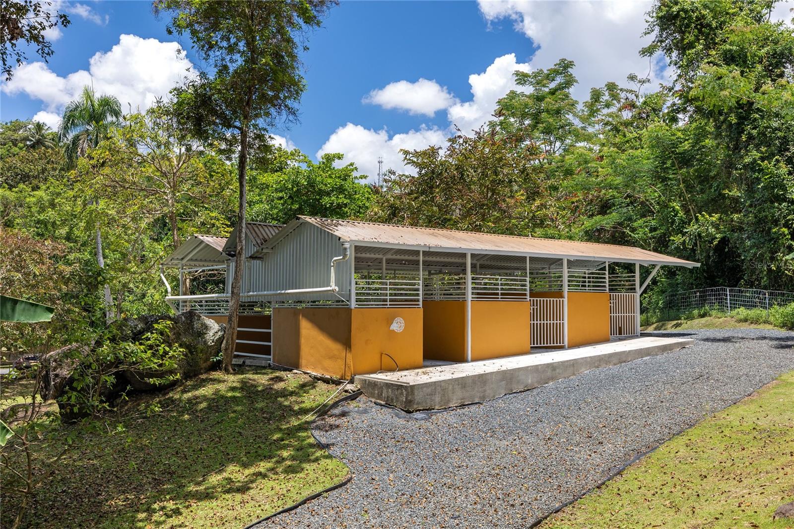 Cll 301 HACIENDAS DEL LAGO 70