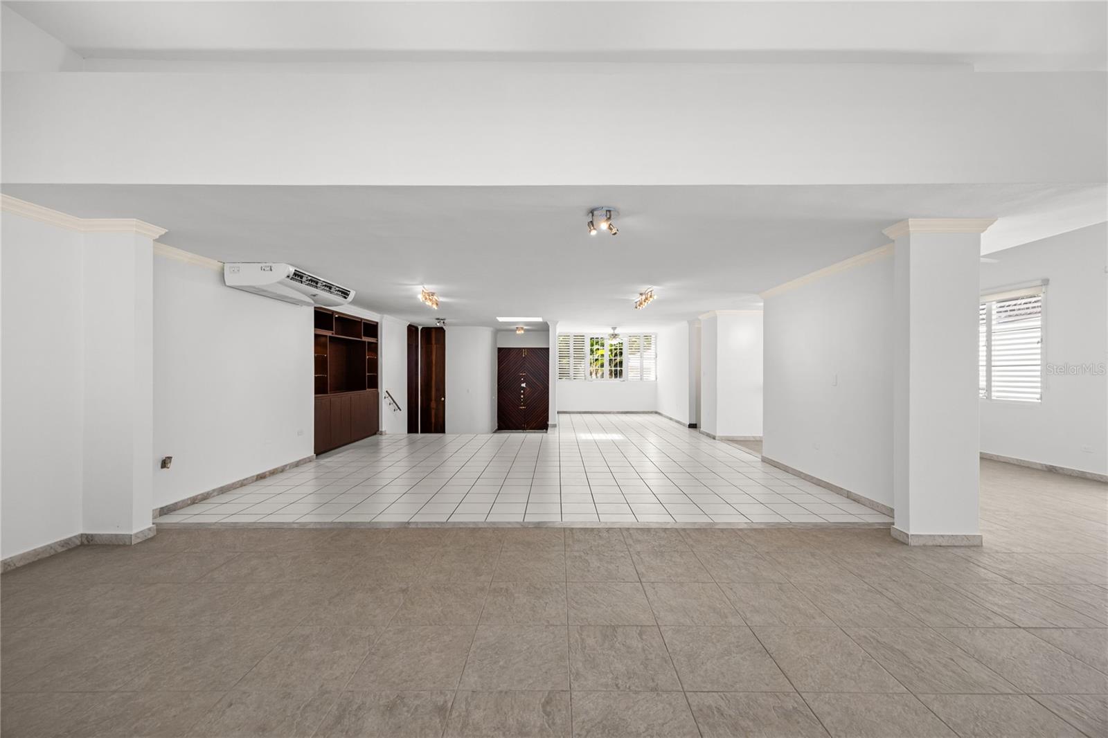 1 Street PASEO MAYOR #E-19