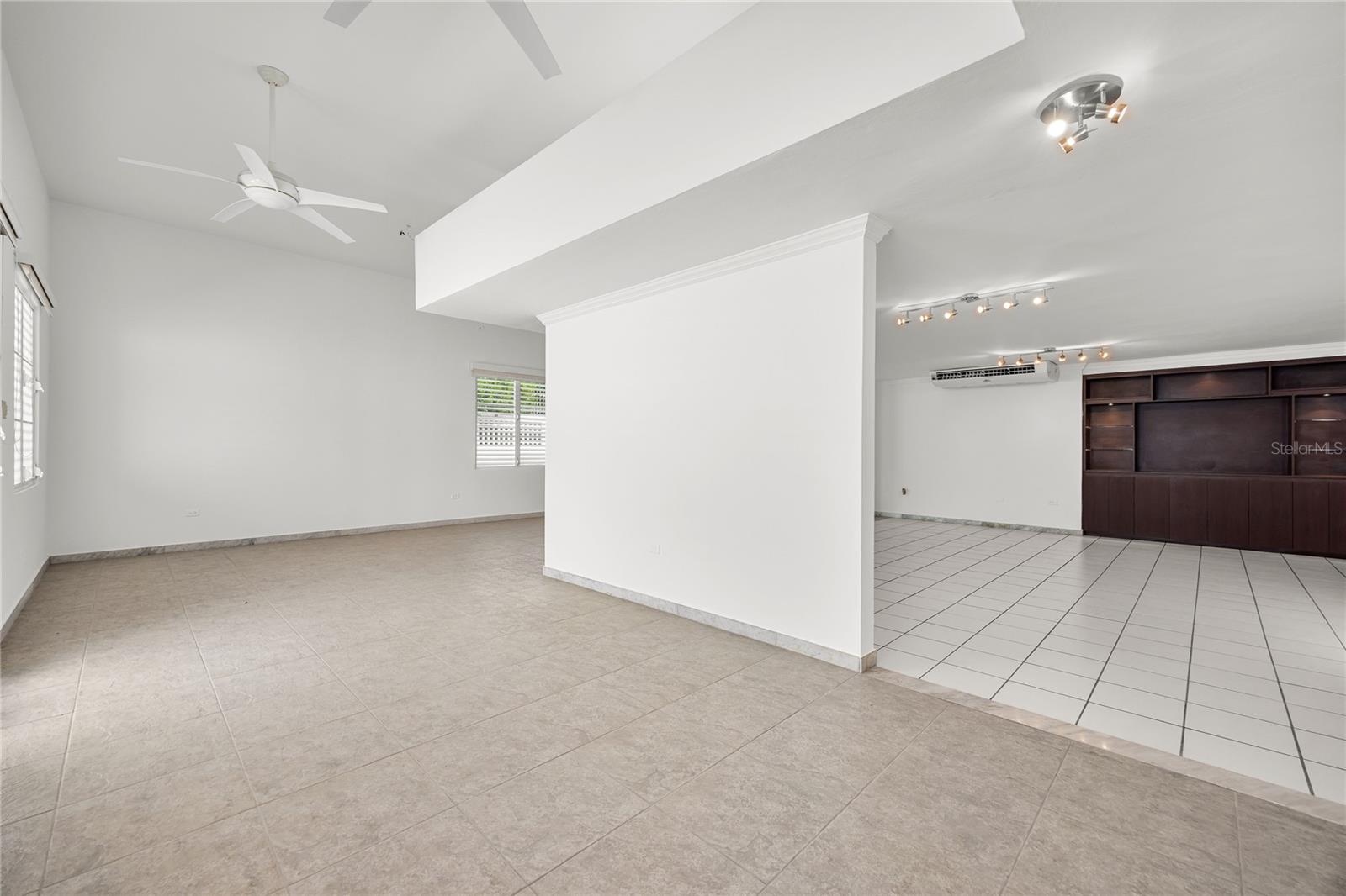 1 Street PASEO MAYOR #E-19