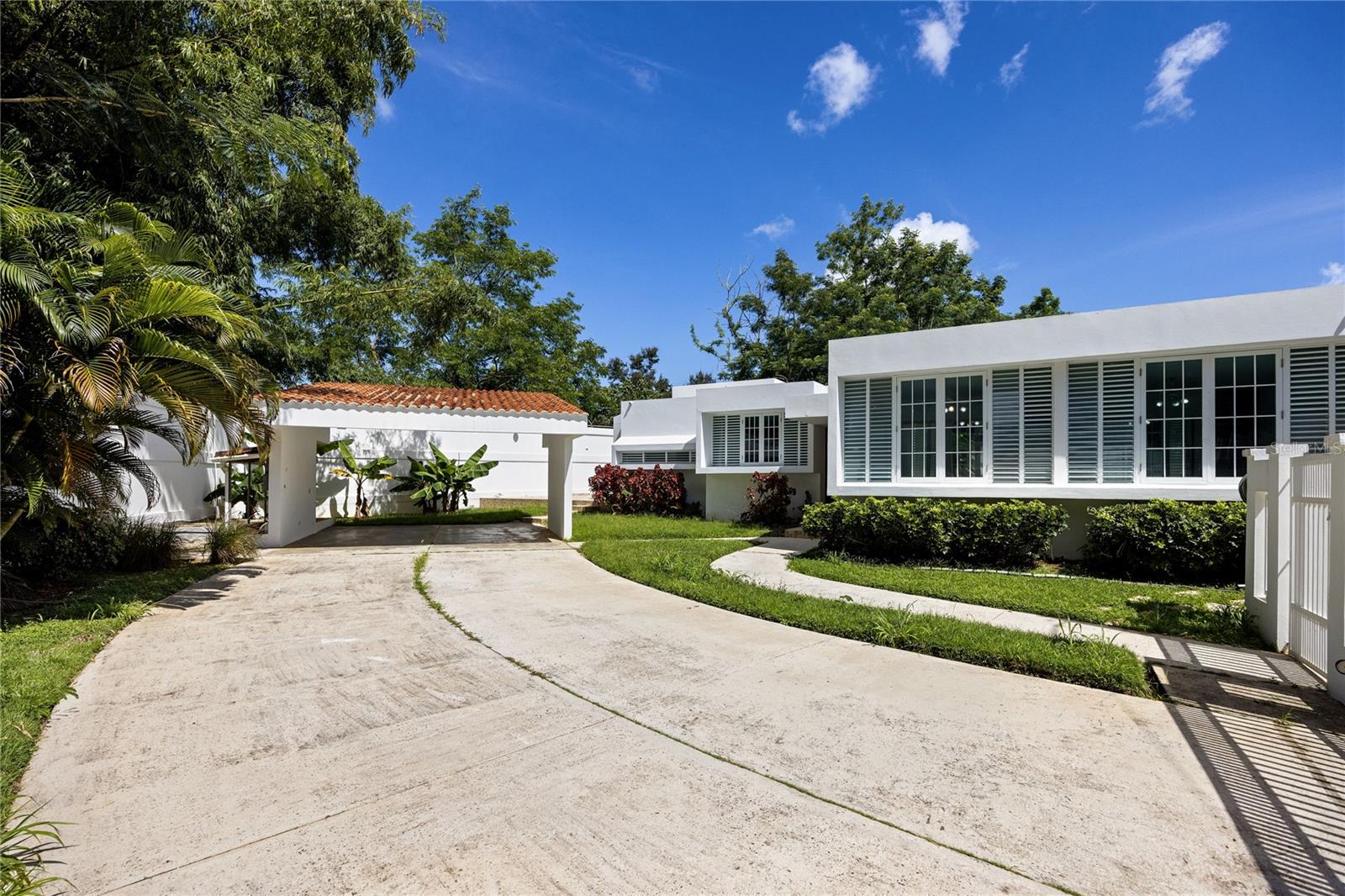 1 Street PASEO MAYOR #E-19