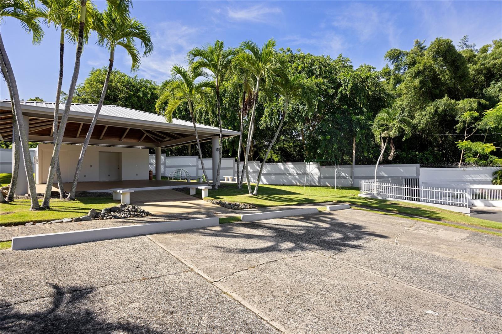 1 Street PASEO MAYOR #E-19