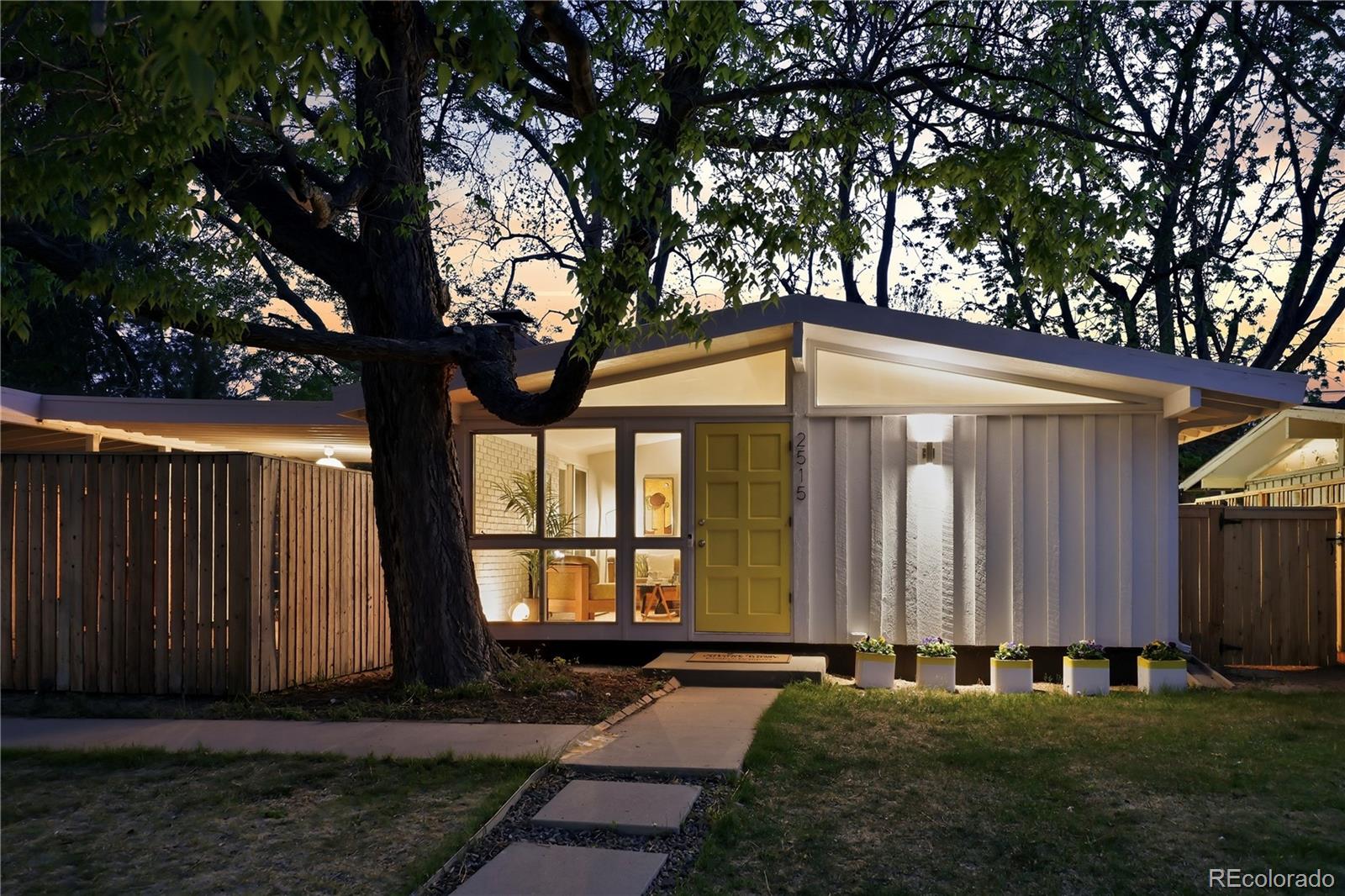 2515 S Newton Street