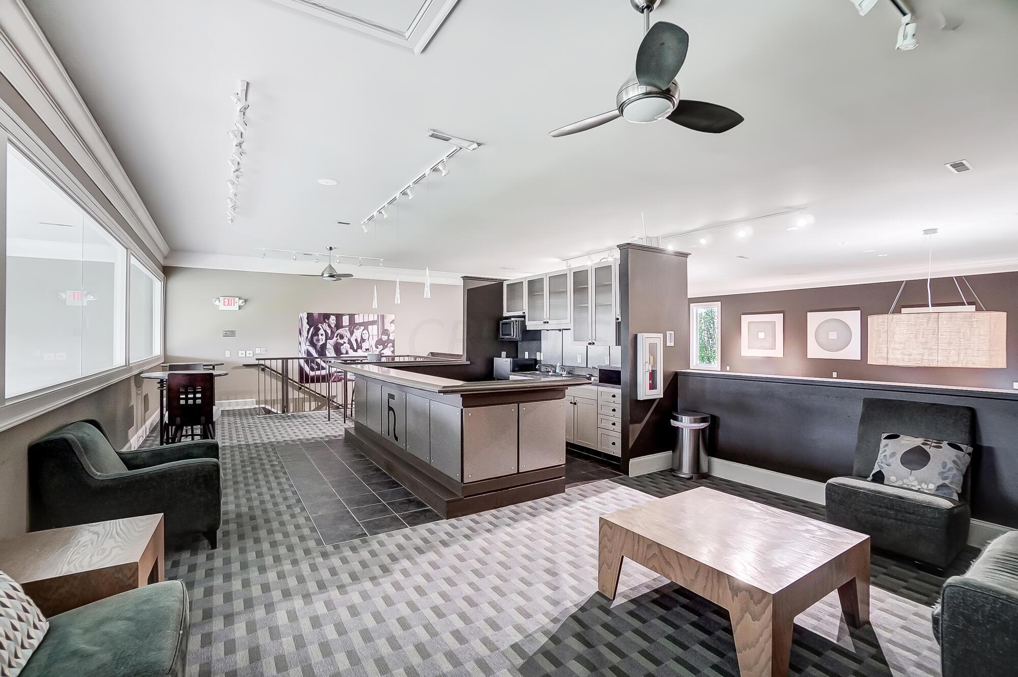5524 Sentinel Falls Street, Unit 4