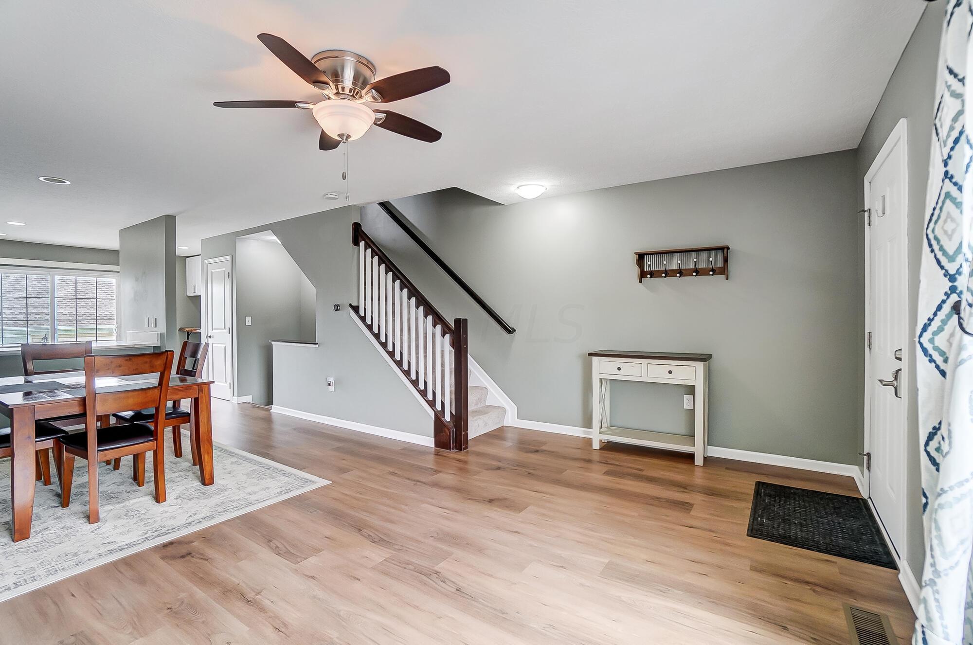 5524 Sentinel Falls Street, Unit 4