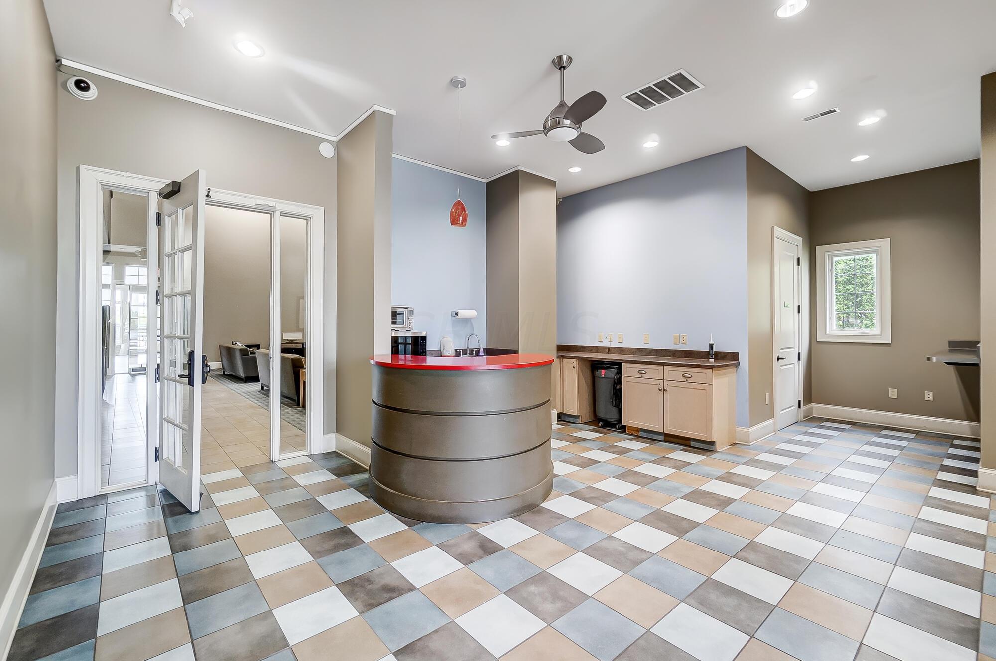 5524 Sentinel Falls Street, Unit 4