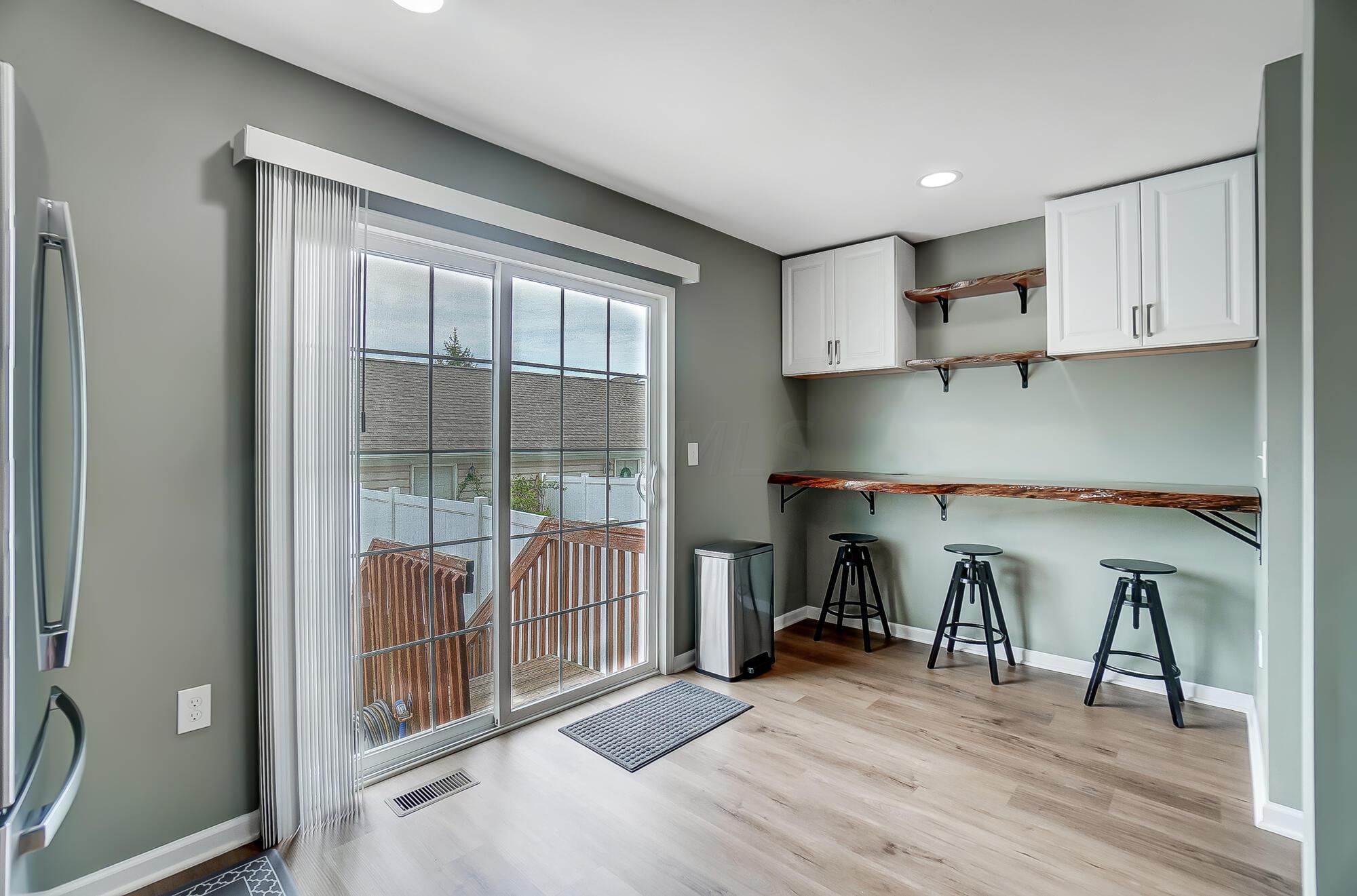 5524 Sentinel Falls Street, Unit 4