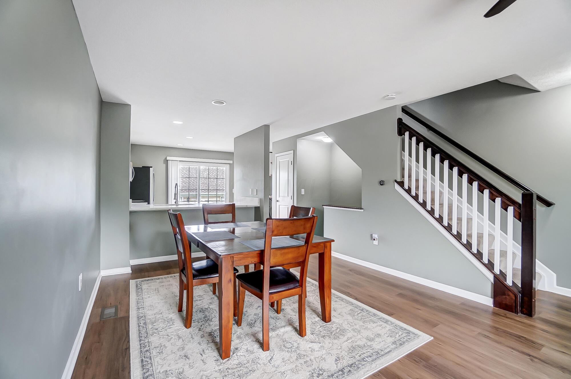 5524 Sentinel Falls Street, Unit 4