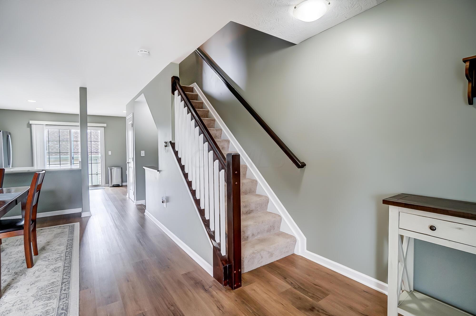 5524 Sentinel Falls Street, Unit 4
