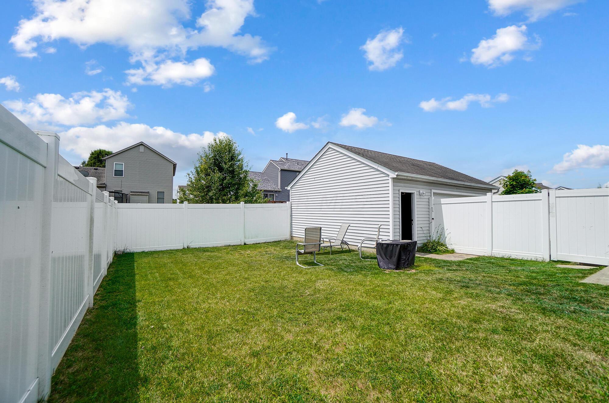 1025 Braxton Boulevard