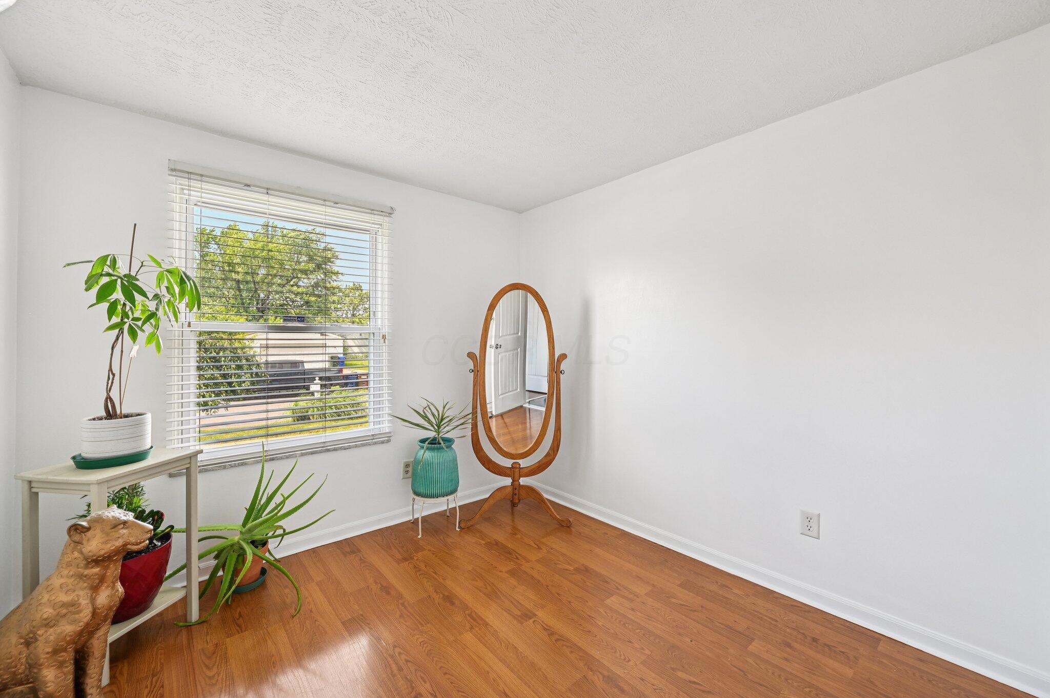 2795 Valley Green Drive