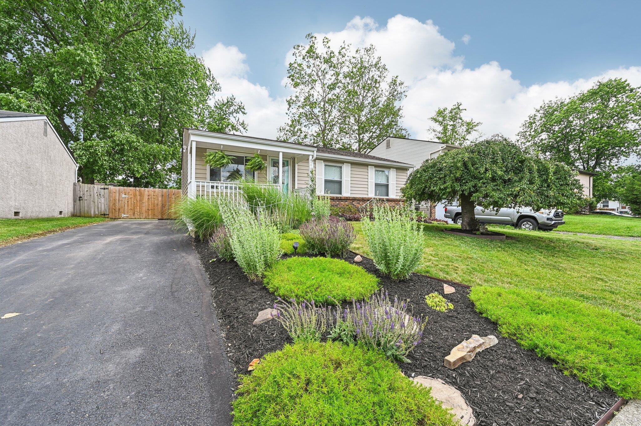 2795 Valley Green Drive