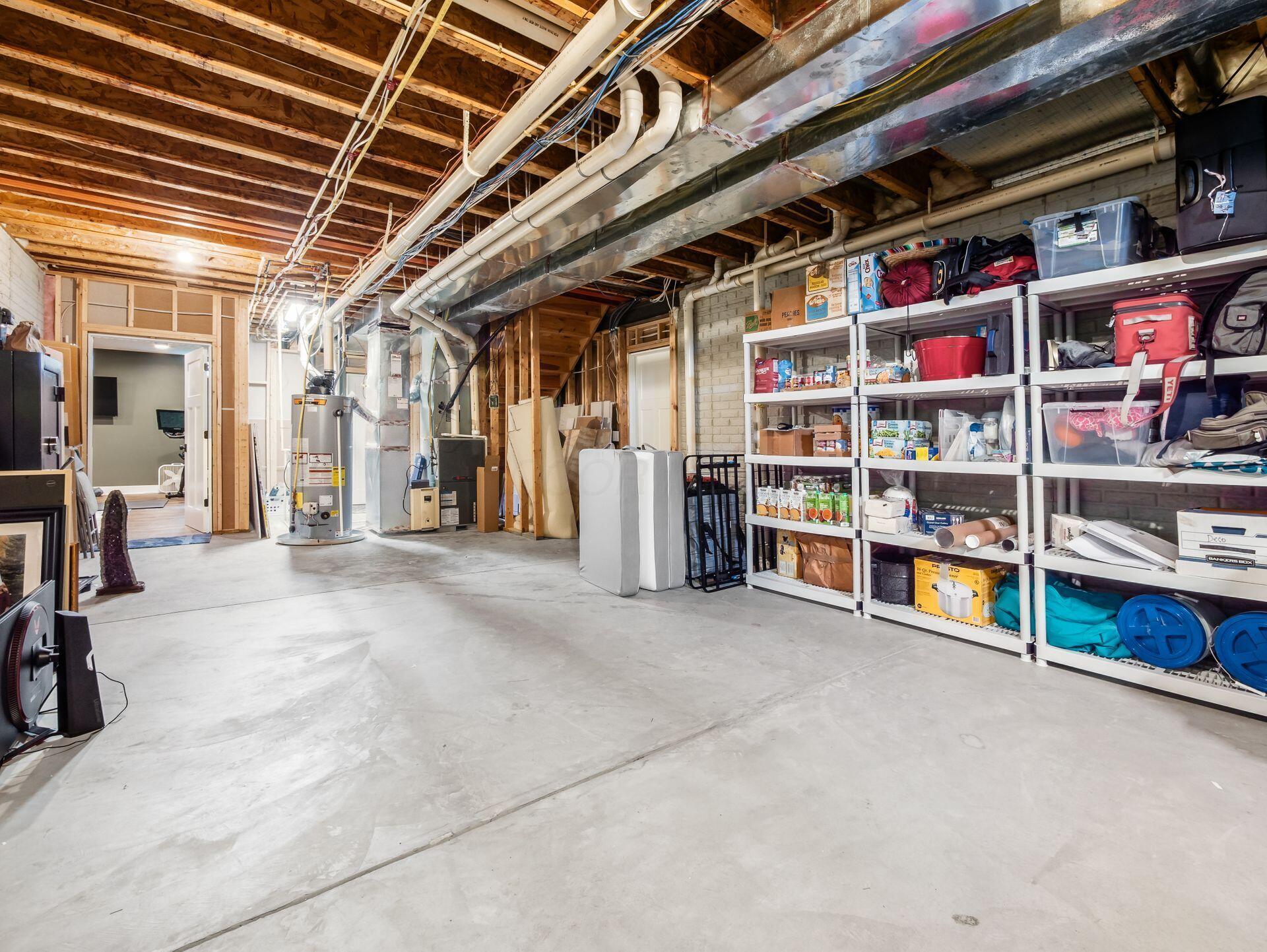 5808 Glendavon Loop