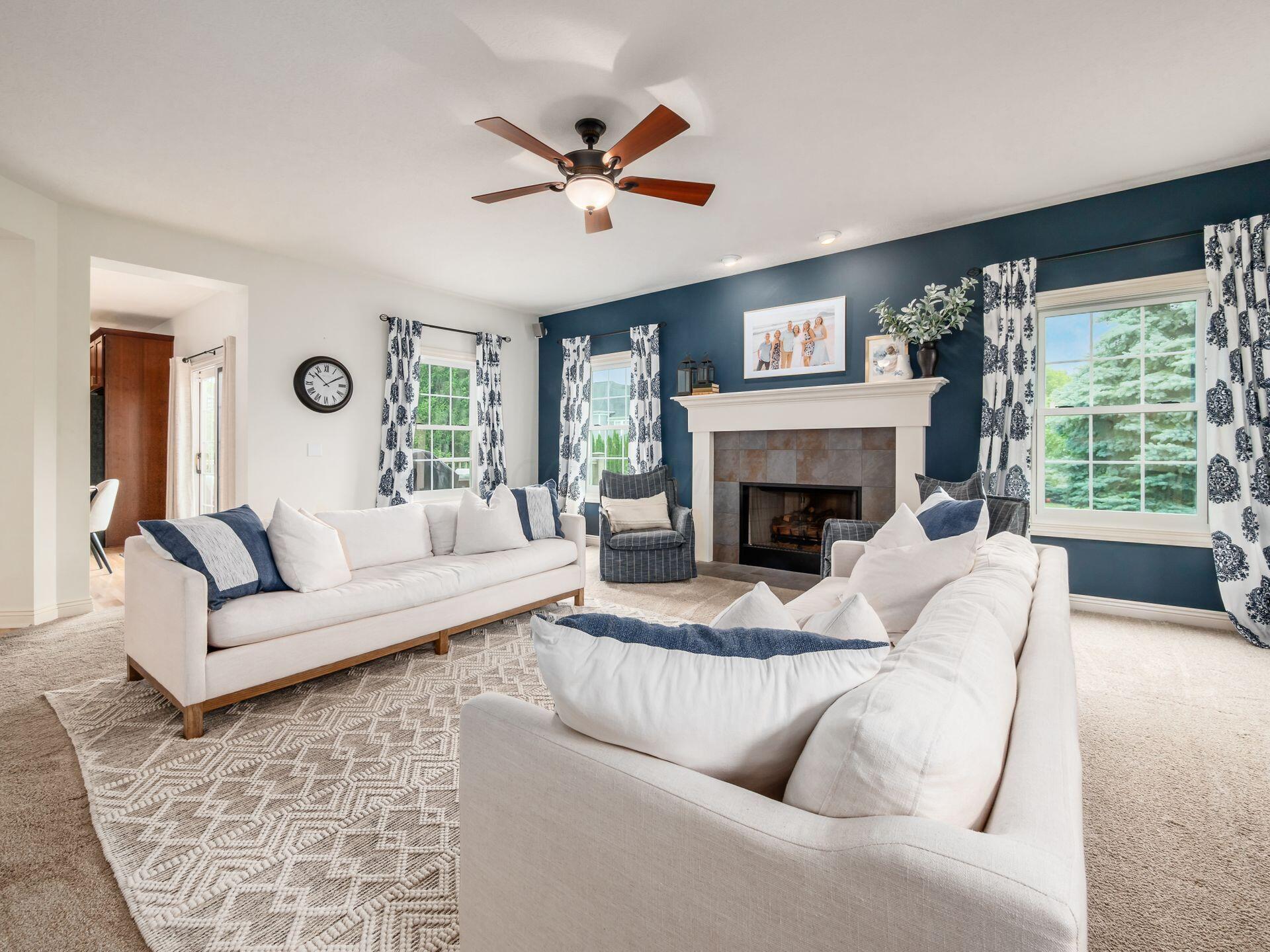 5808 Glendavon Loop