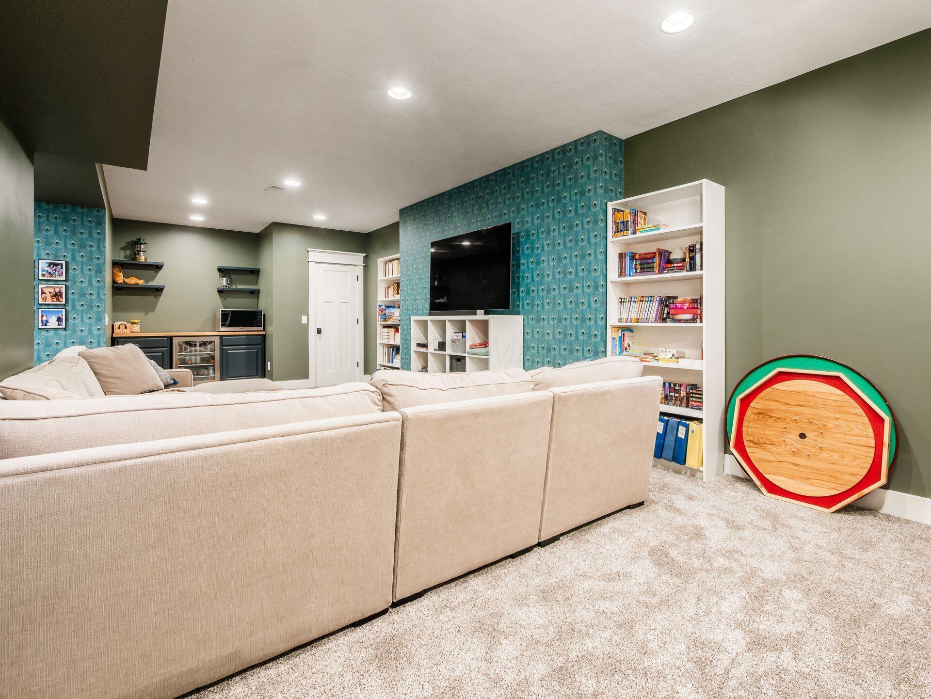 5808 Glendavon Loop