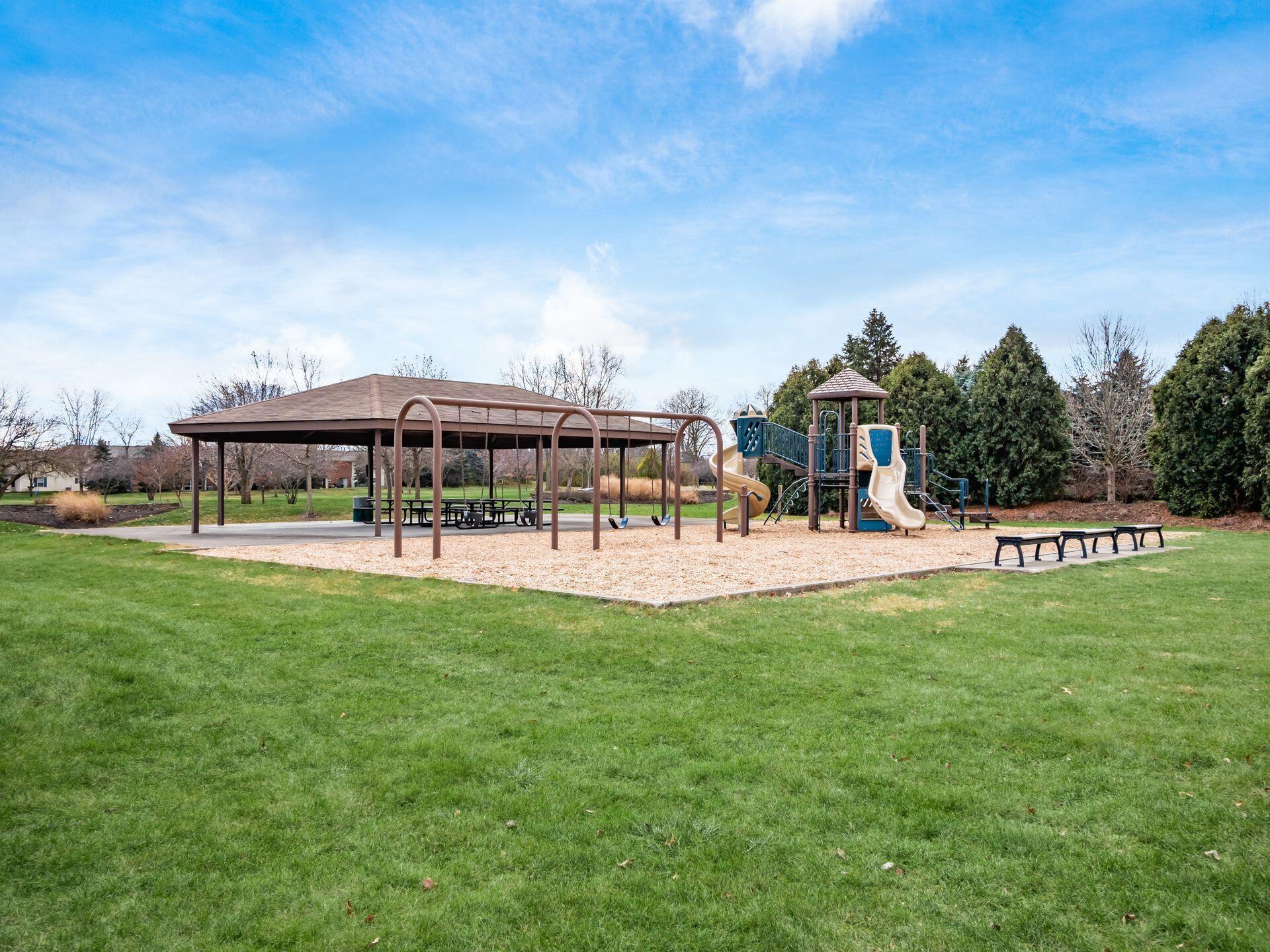 5808 Glendavon Loop