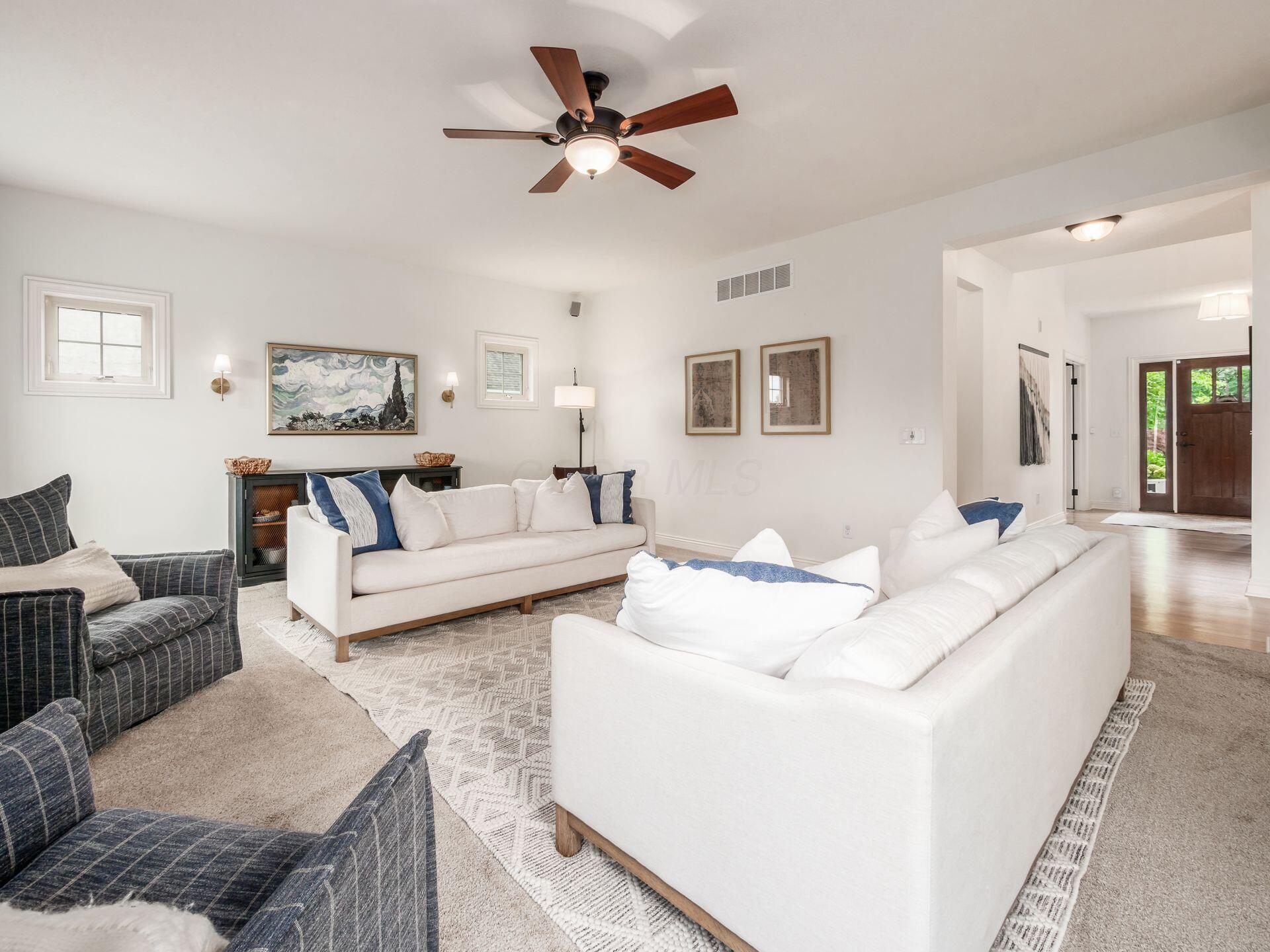 5808 Glendavon Loop