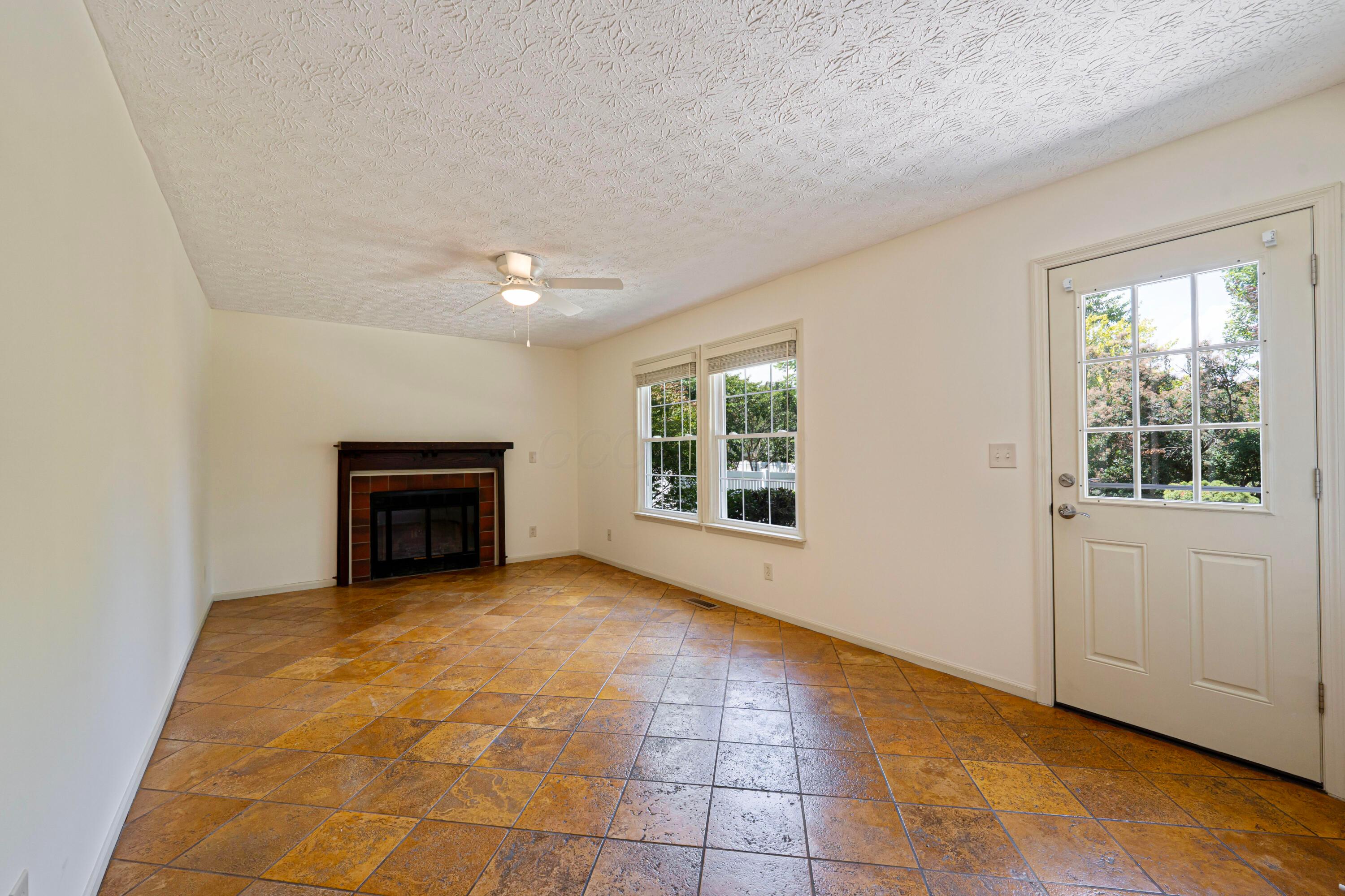 4976 Harvest Meadow Road