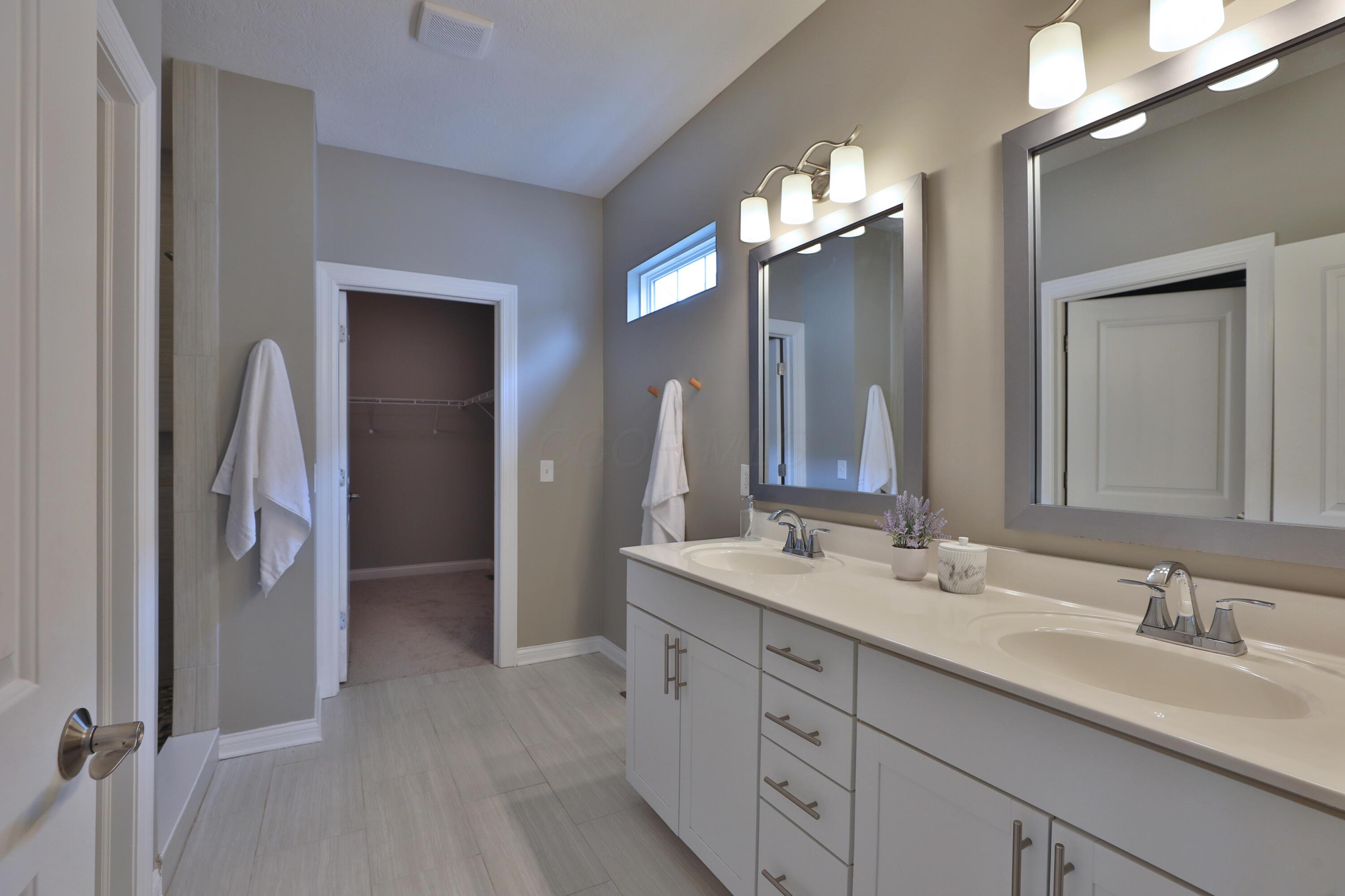 3922 Trail Ridge Drive