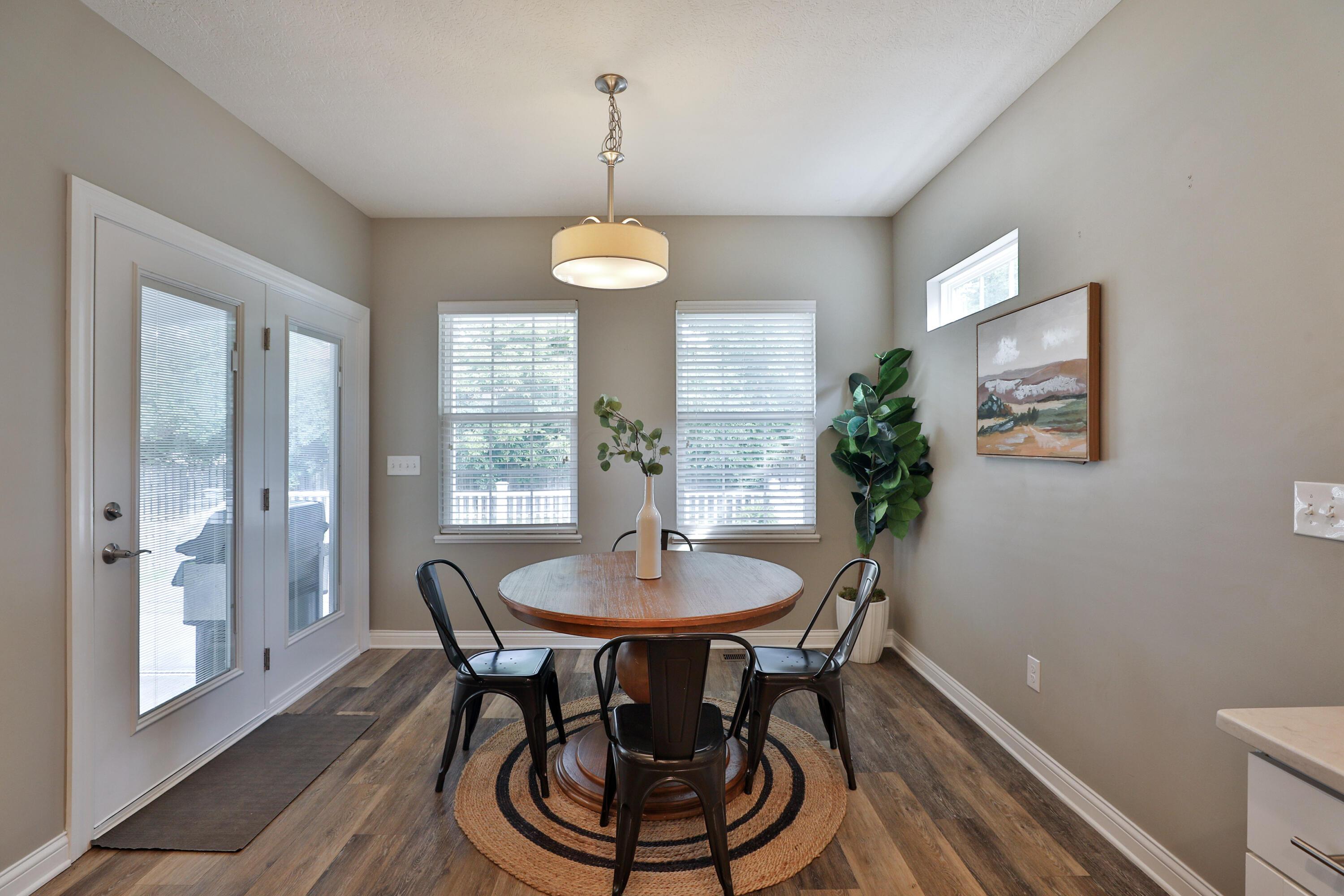 3922 Trail Ridge Drive