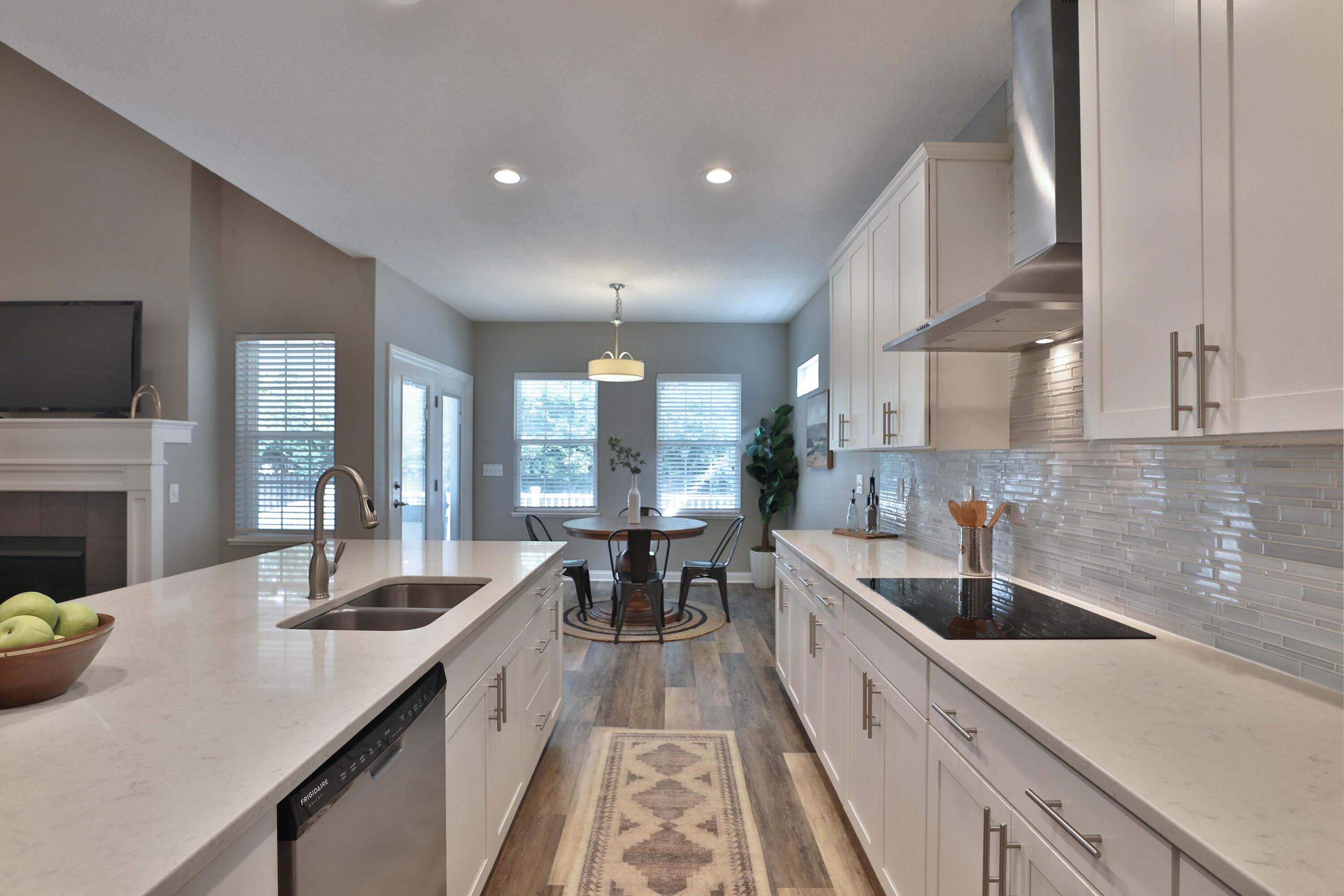 3922 Trail Ridge Drive