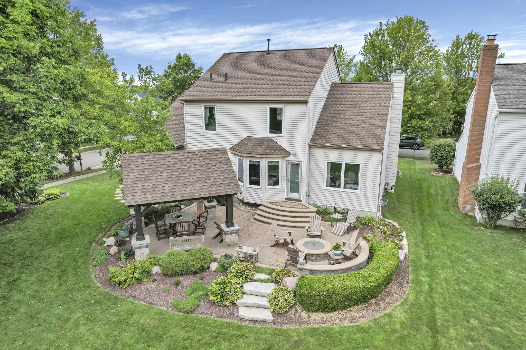 5950 Varwyne Drive