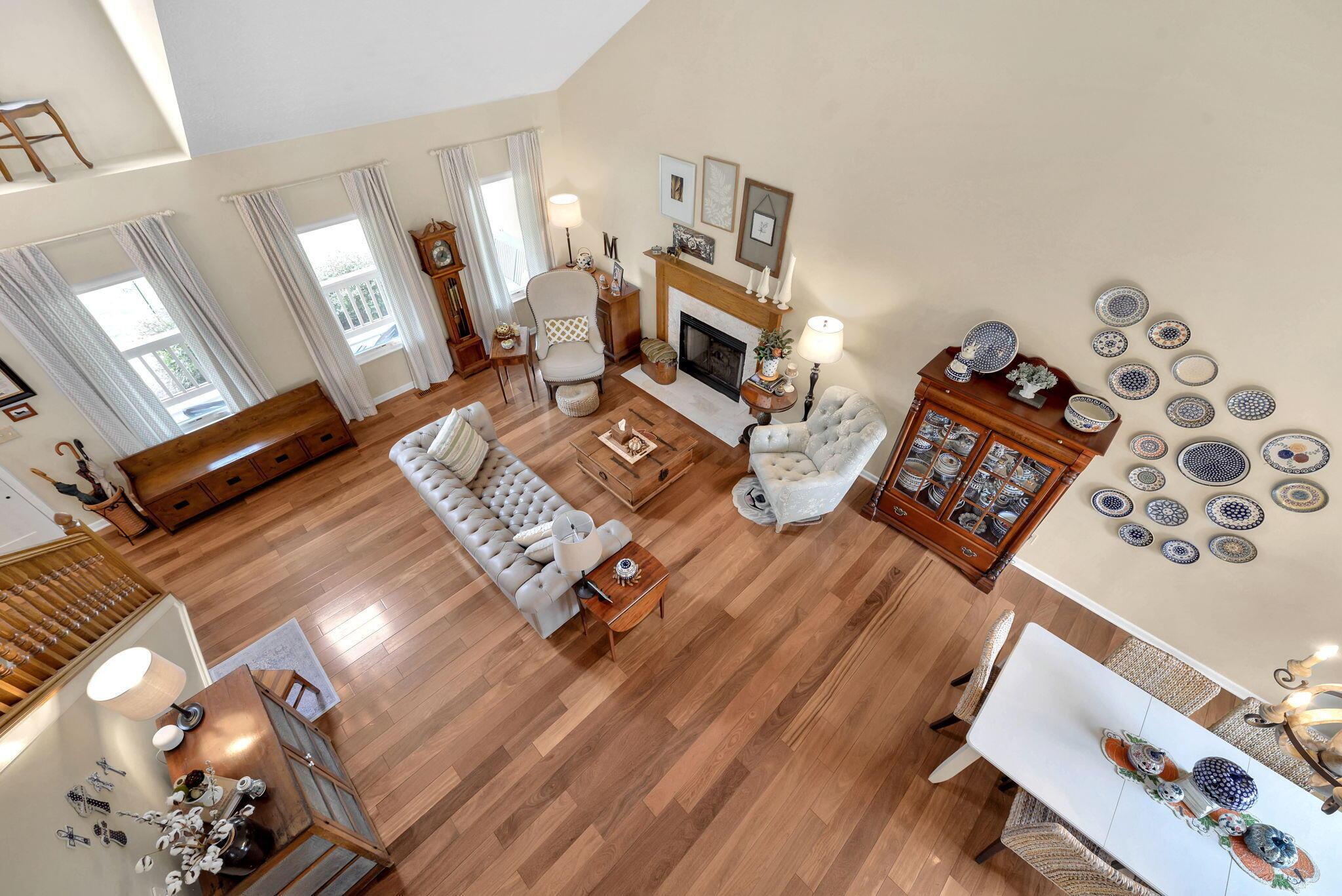 5950 Varwyne Drive