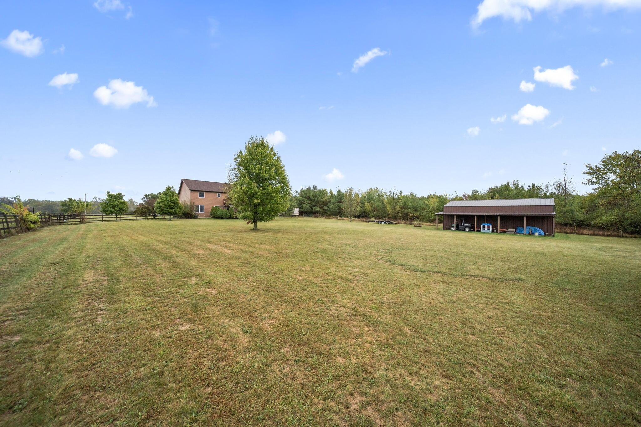 828 County Rd 142 S